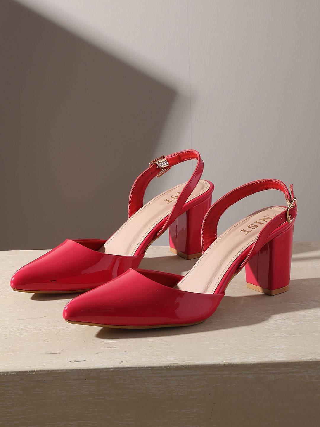 

GNIST Pointed Toe Block Heeled Pumps, Red