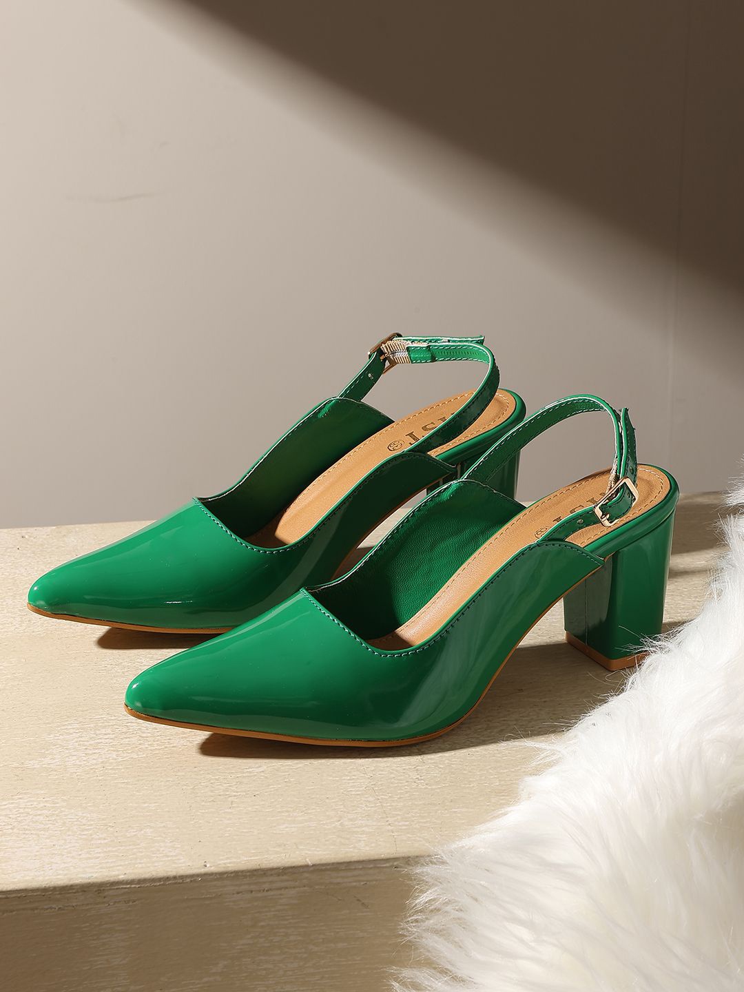 

GNIST Pointed Toe Block Heeled Pumps, Green
