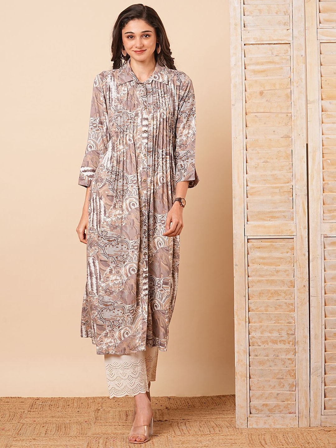 

FASHOR Floral Printed Shirt Collar Pleated A-Line Kurta, Taupe