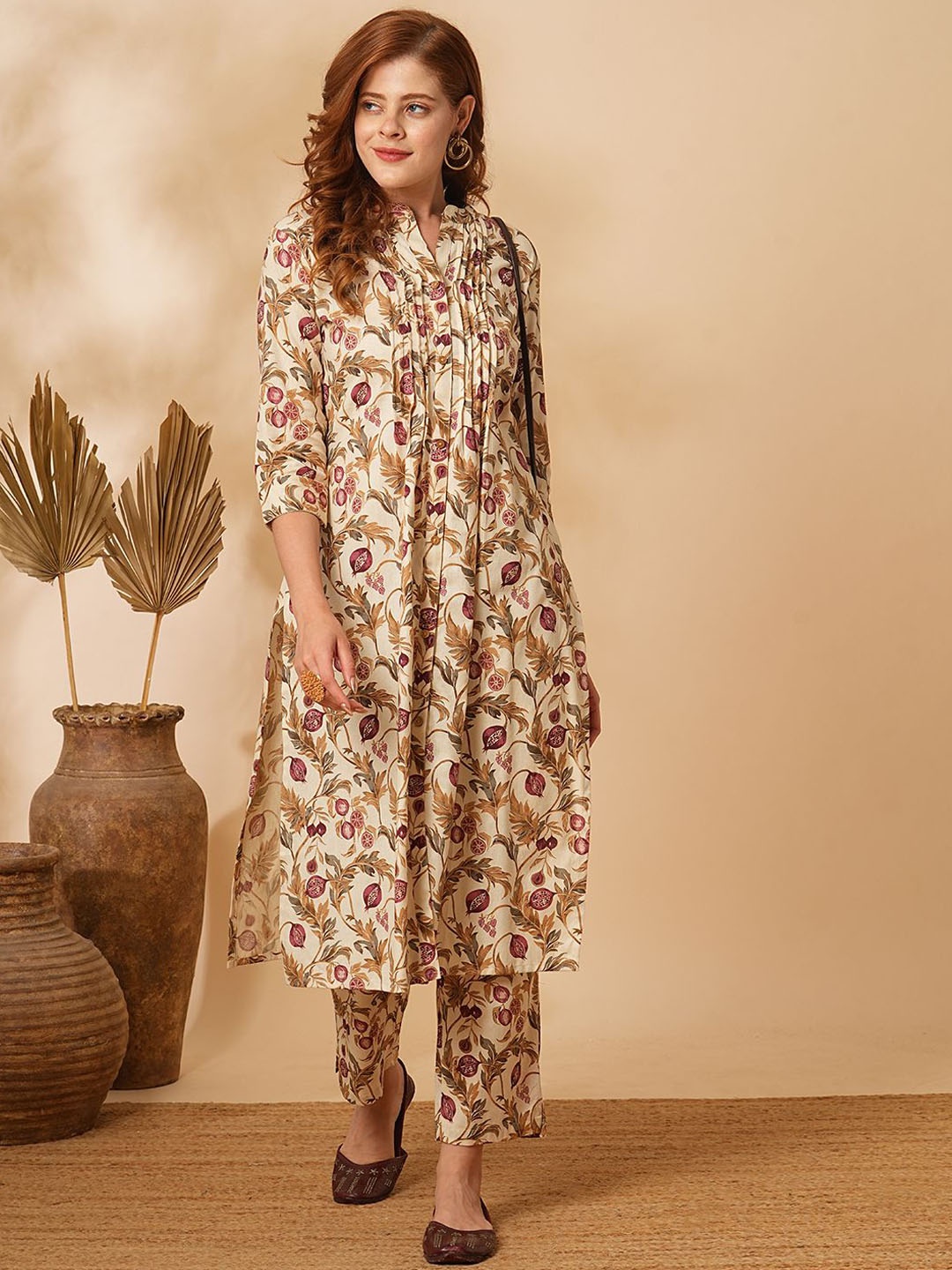 

FASHOR Off White Floral Printed Mandarin Collar Tunic With Trouser