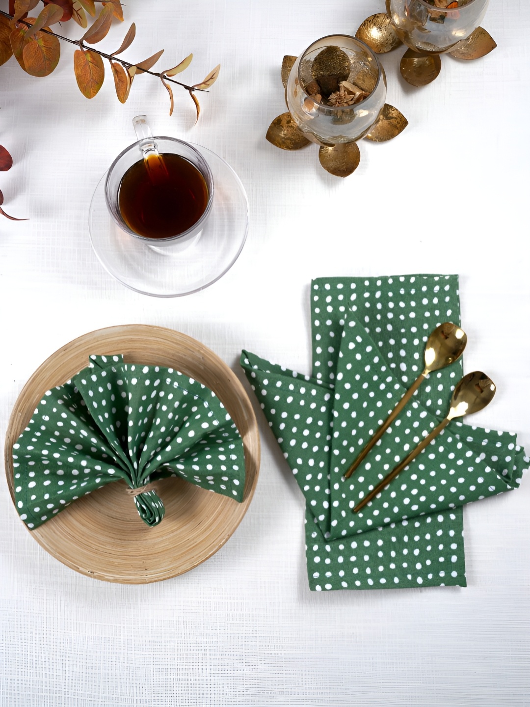 

Ratan Cart Green & White 4 Pieces Polka Dots Printed Linen Table Napkins
