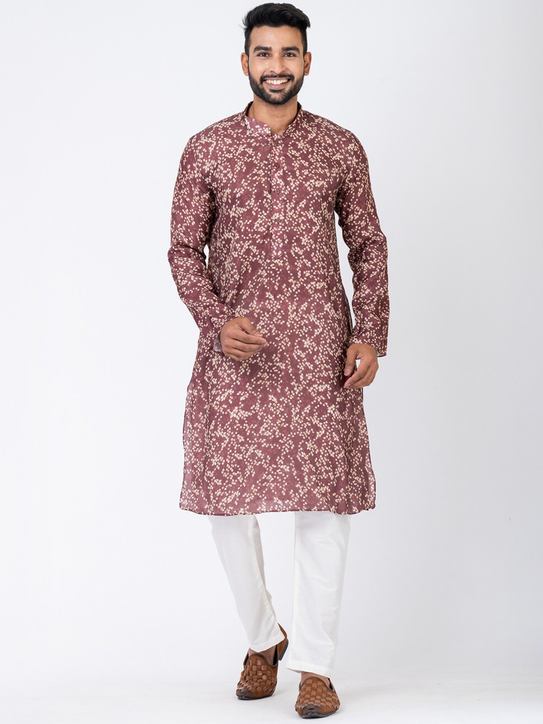 

HU - Handcrafted Uniquely Floral Printed Mandarin Collar Straight Kurta with Pyjamas, Maroon