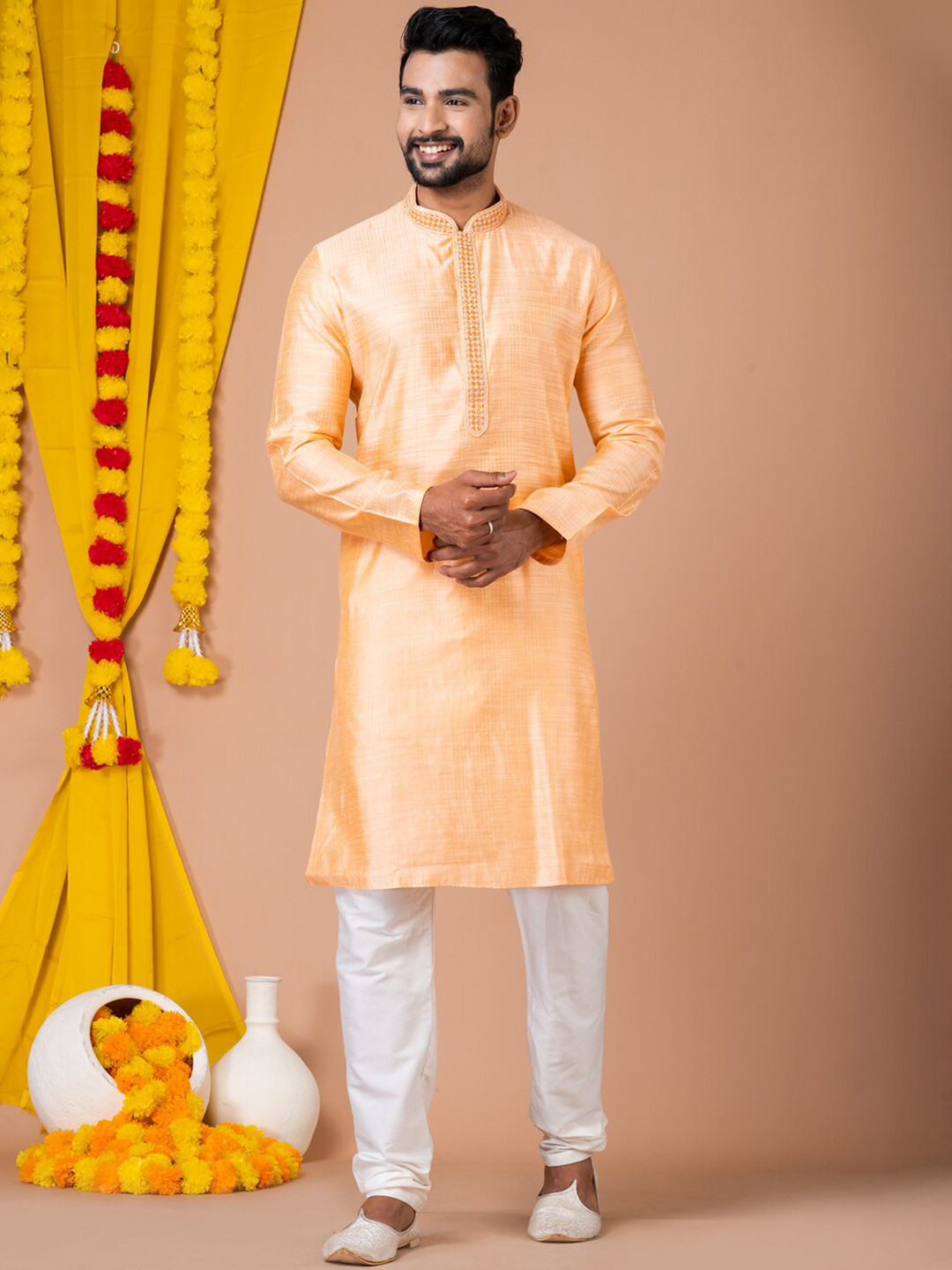 

HU - Handcrafted Uniquely Floral Printed Mandarin Collar Straight Kurta with Pyjamas, Orange