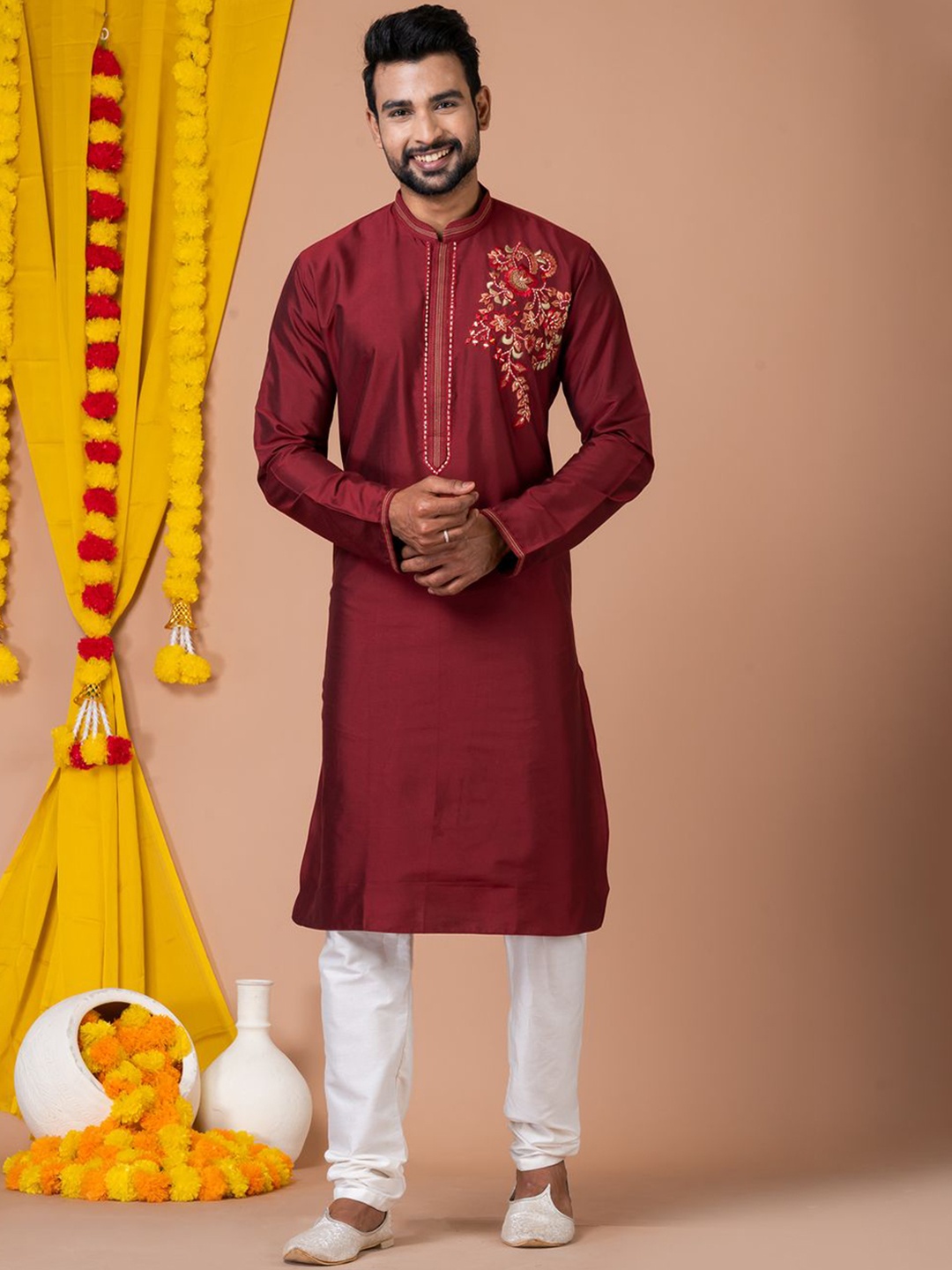 

HU - Handcrafted Uniquely Floral Mandarin Collar Cotton Silk Straight Kurta & Churidar, Maroon