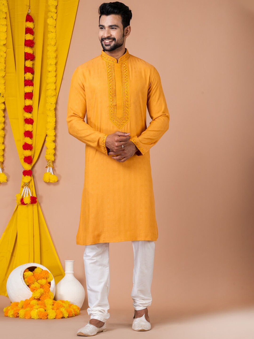 

HU - Handcrafted Uniquely Floral Embroidered Mandarin Collar Straight Kurta with Pyjamas, Yellow