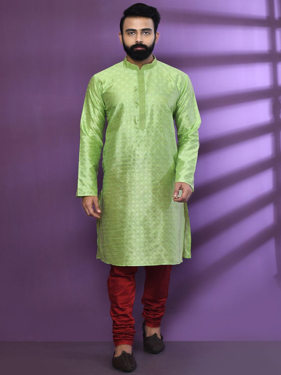 

HU - Handcrafted Uniquely Woven Design Regular Mandarin Collar Zari Kurta & Pyjamas, Fluorescent green
