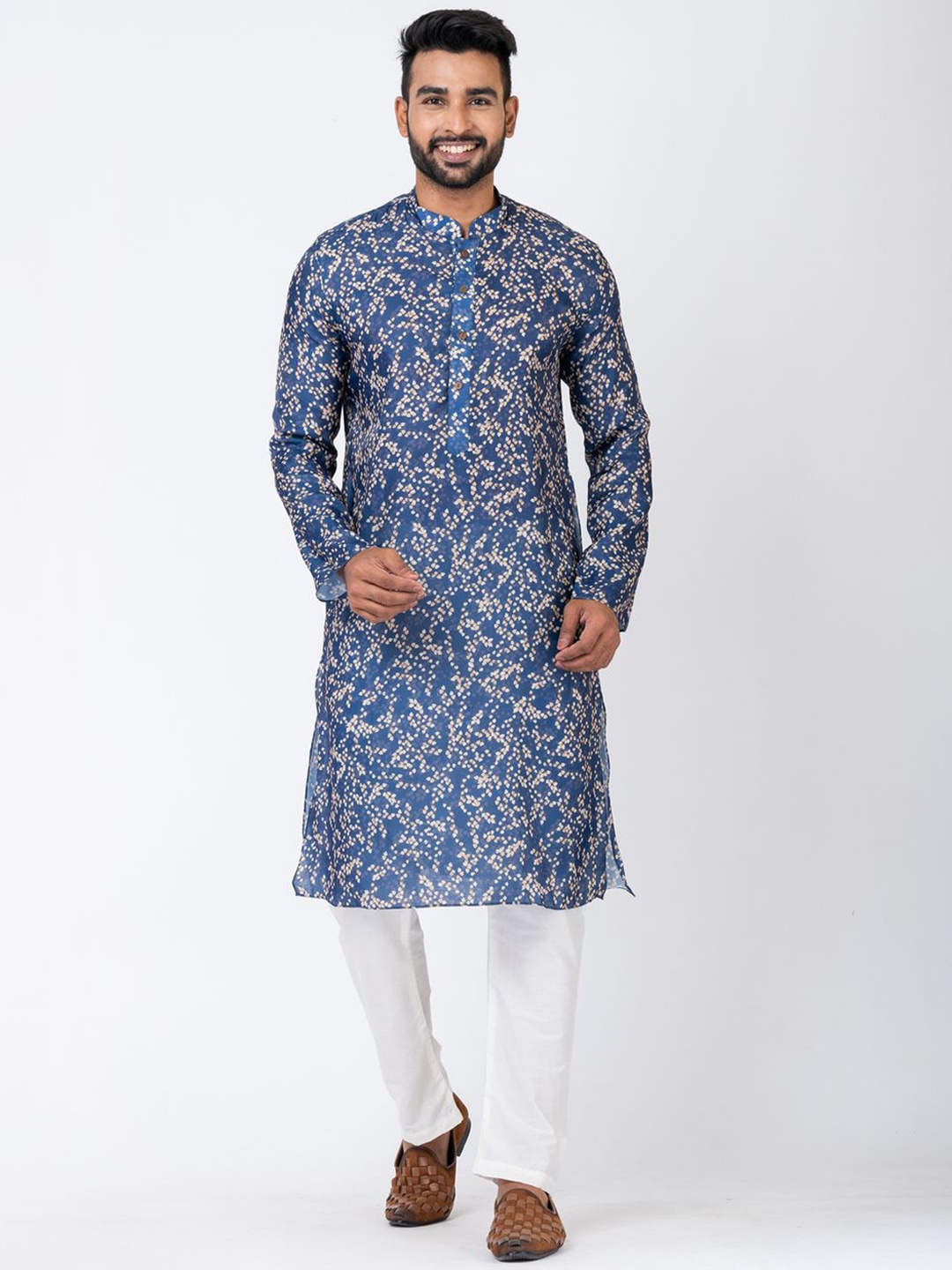 

HU - Handcrafted Uniquely Floral Mandarin Collar Chanderi Cotton Straight Kurta & Pyjama, Navy blue