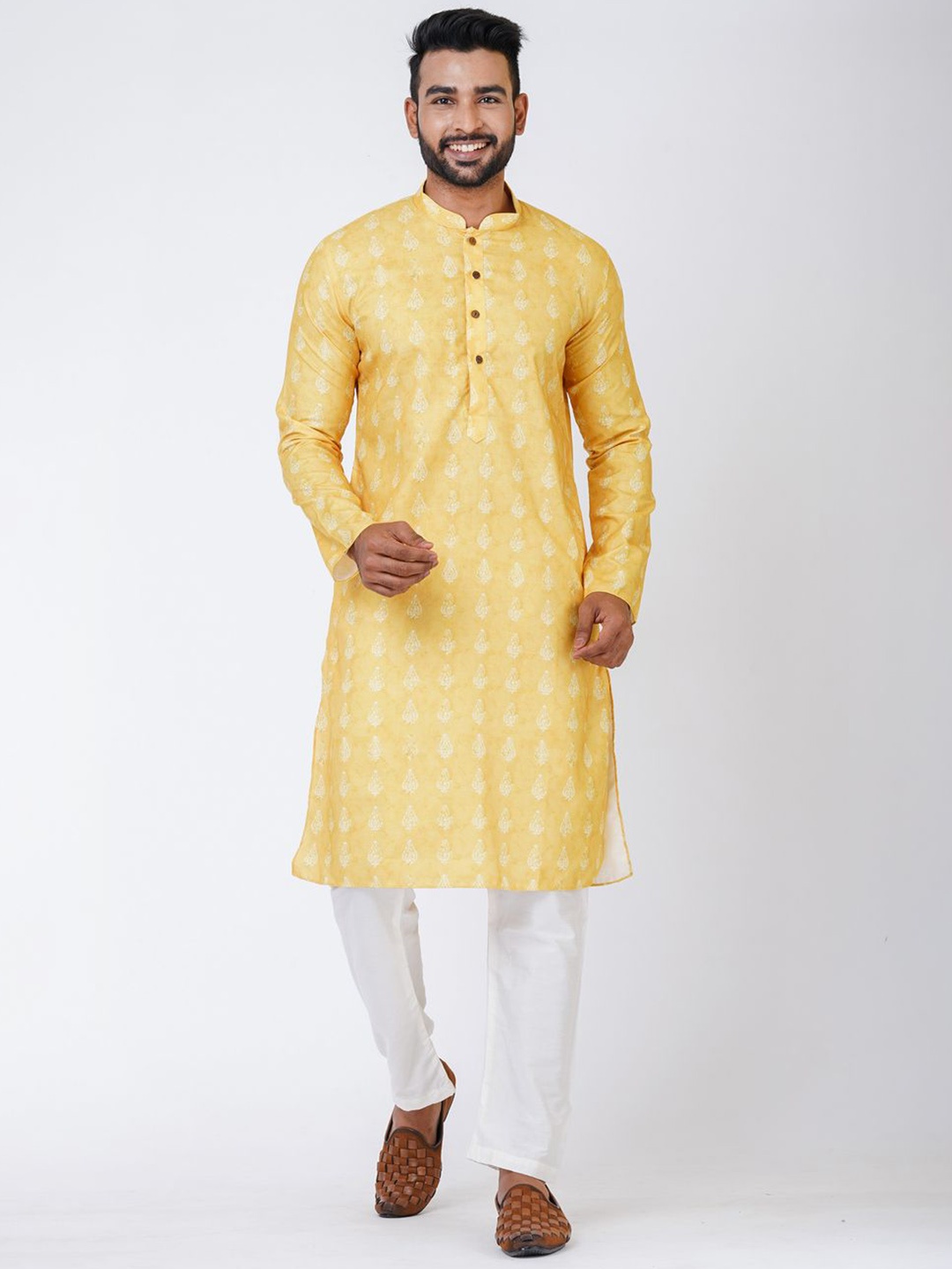 

HU - Handcrafted Uniquely Paisley Printed Regular Pure Cotton Straight Kurta With Pyjamas, Yellow