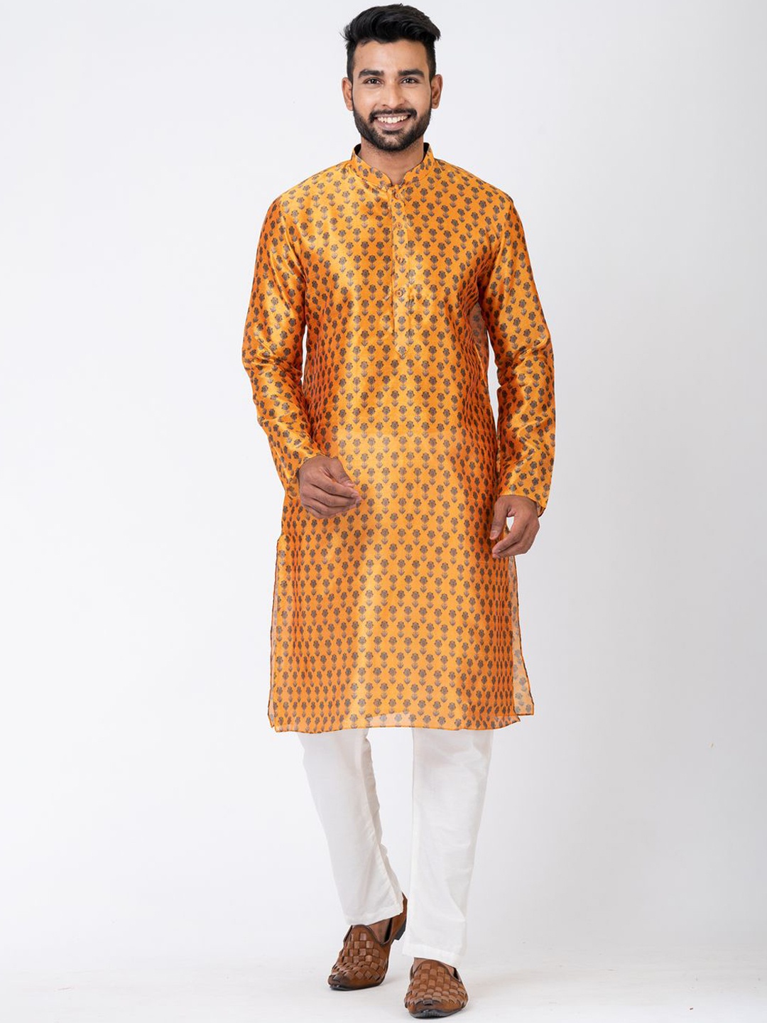 

HU - Handcrafted Uniquely Floral Printed Mandarin Collar Kurta With Pyjamas, Yellow