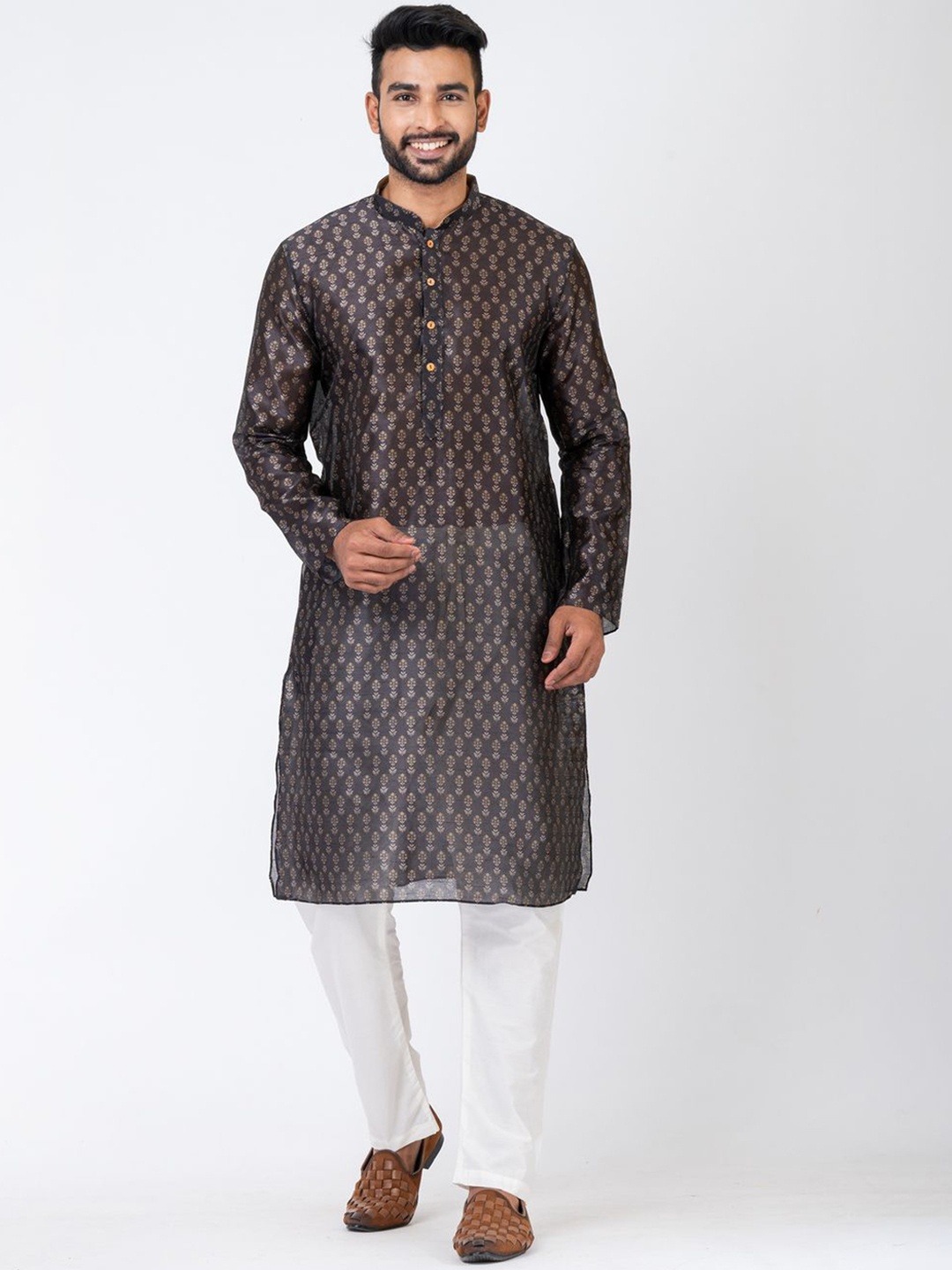 

HU - Handcrafted Uniquely Floral Printed Mandarin Collar Dupion Silk Kurta & Pyjamas, Black