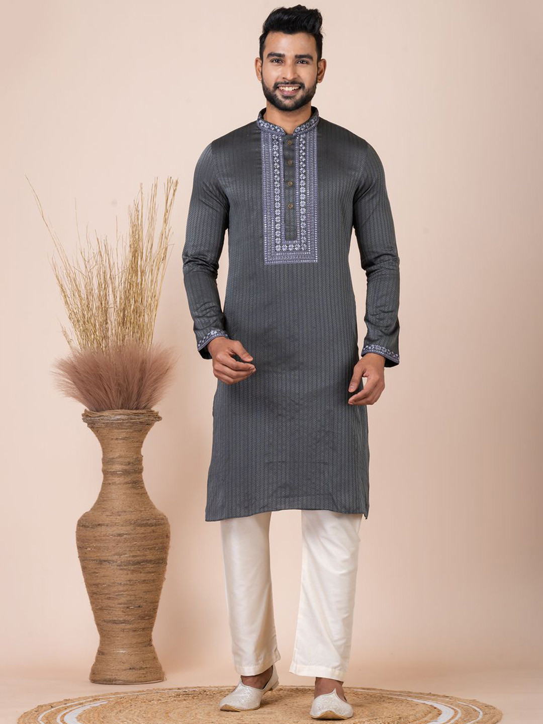 

HU - Handcrafted Uniquely Striped Yoke Design Mandarin Collar Straight Kurta with Pyjamas, Grey