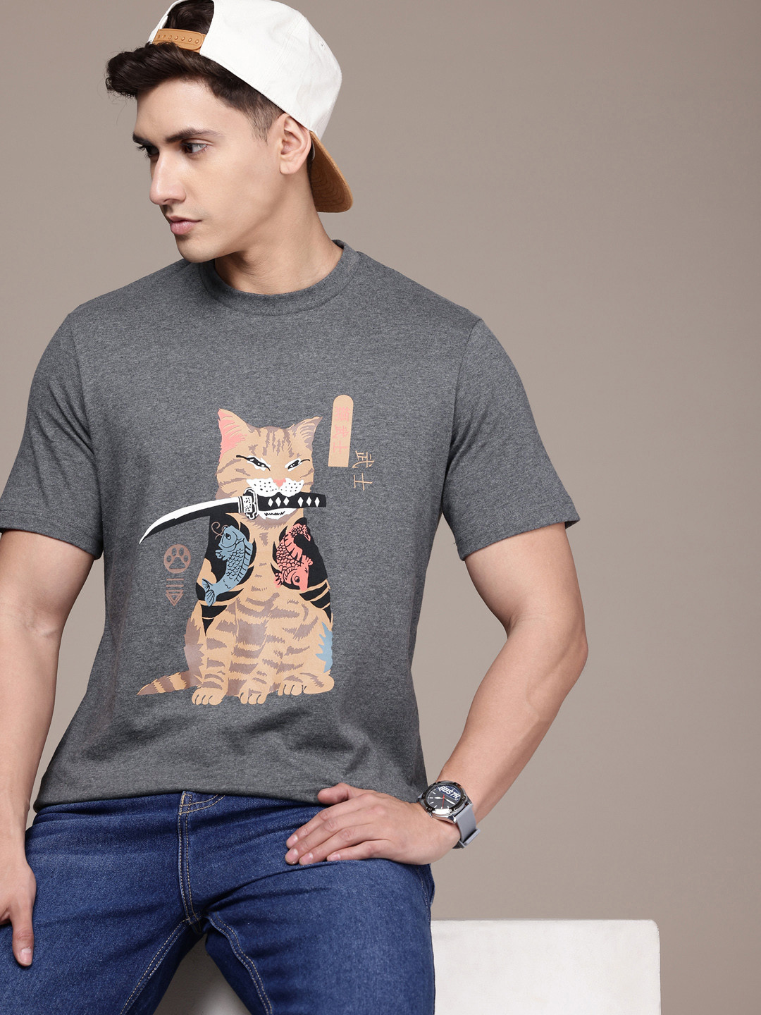 

Burnt Umber Men Graphic Printed T-shirt, Grey melange