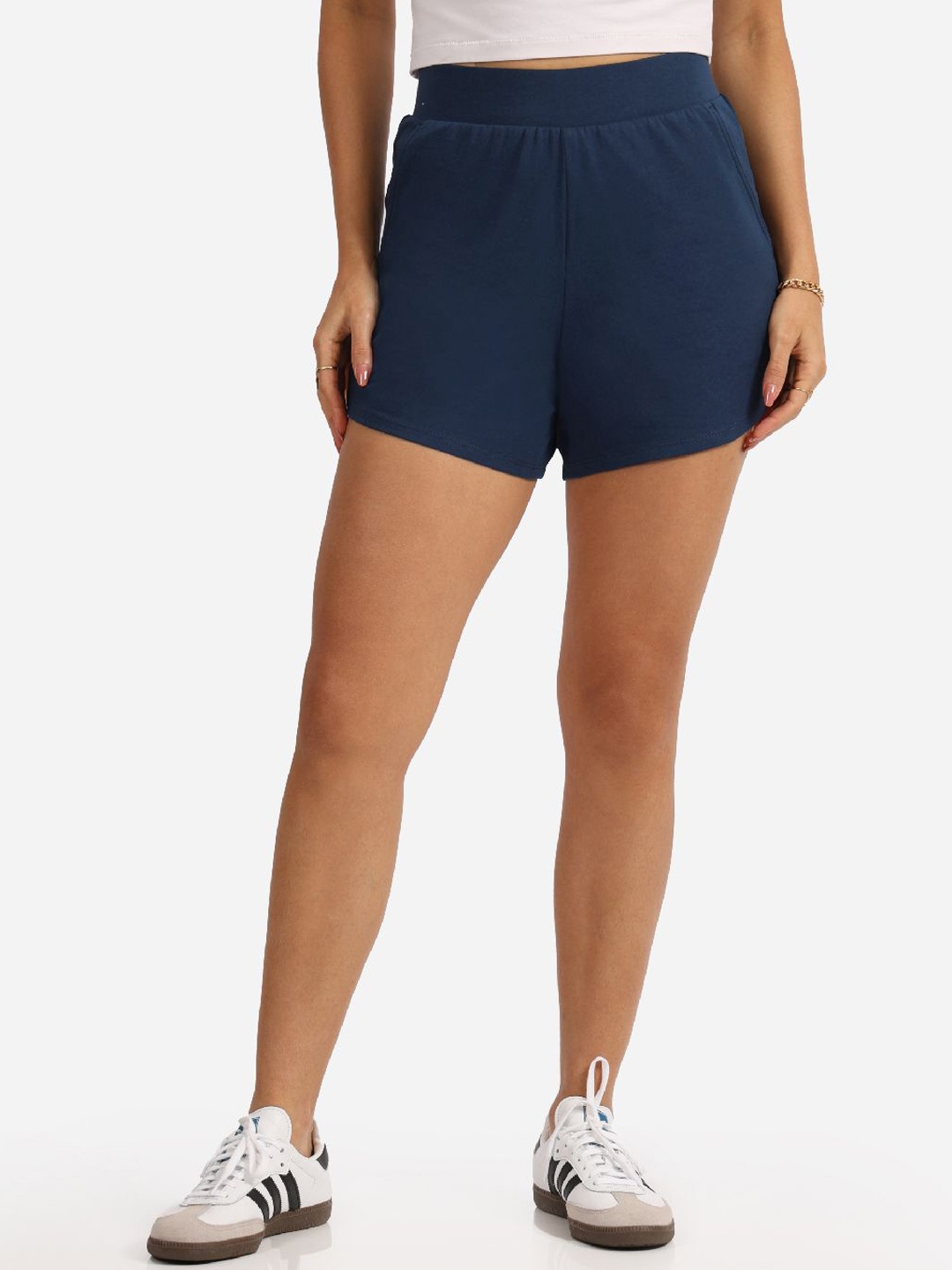 

Blissclub Women High-Rise Outdoor Shorts, Navy blue