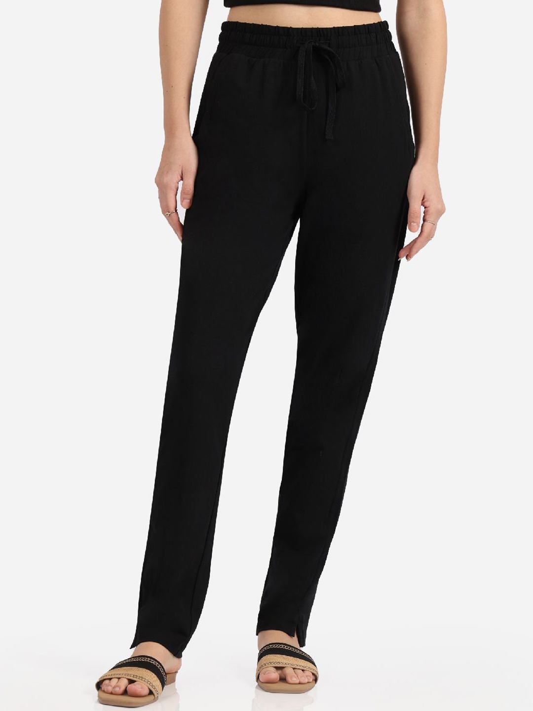 

Blissclub Women High-Rise Joggers Trousers, Black