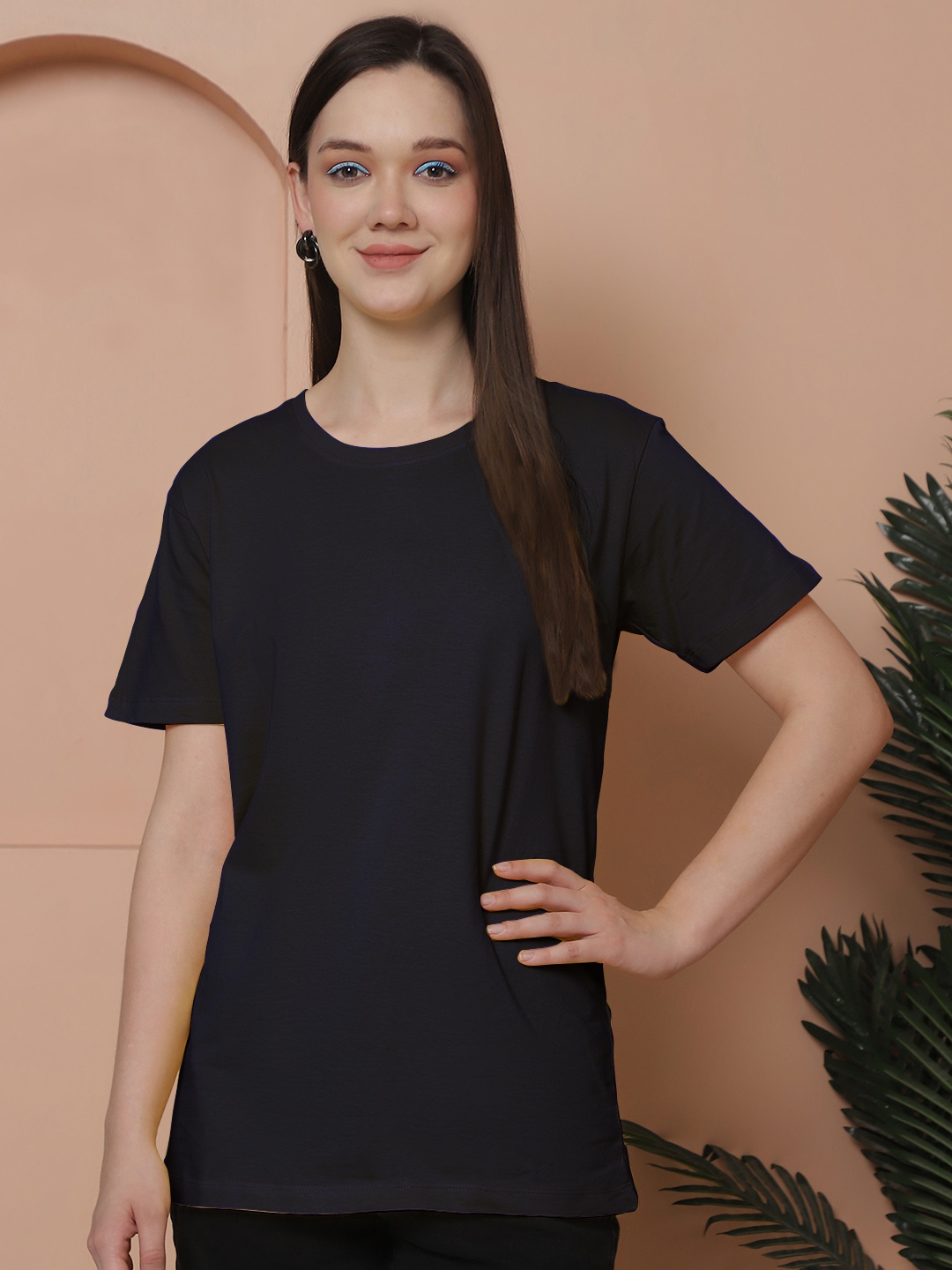 

Friskers Women Solid Round Neck Pure Cotton Oversized T-shirt, Navy blue