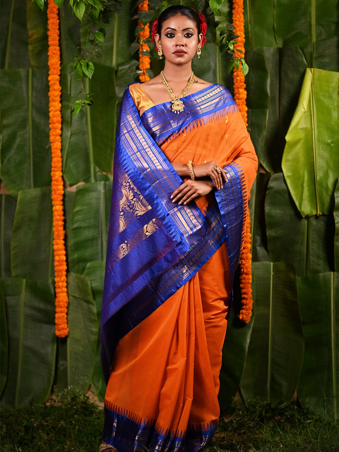 

Unnati Silks Handloom Zari Pure Cotton Woven Design Gadwal Saree, Orange