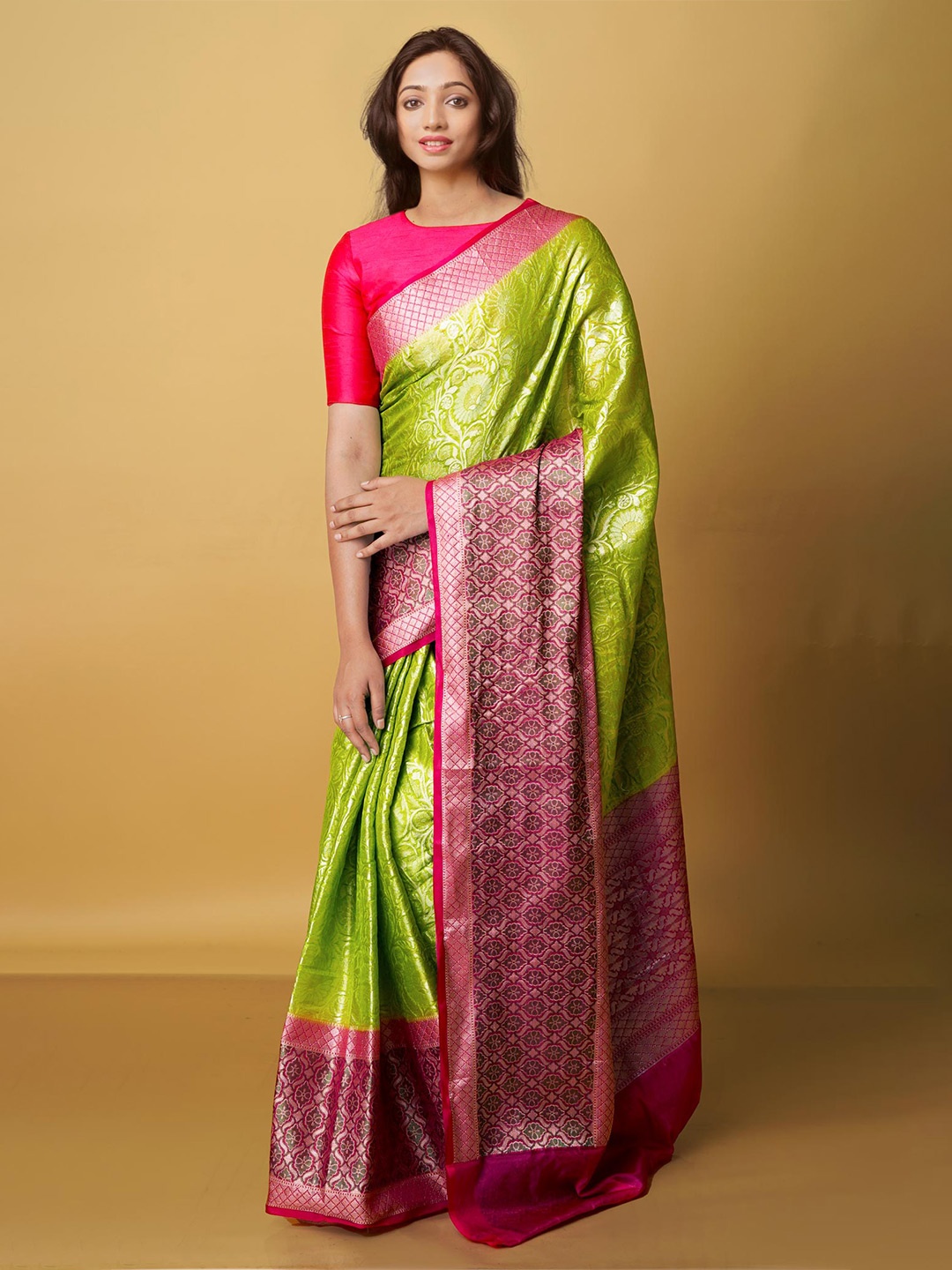 

Unnati Silks Woven Design Zari Handloom Banarasi Saree, Green