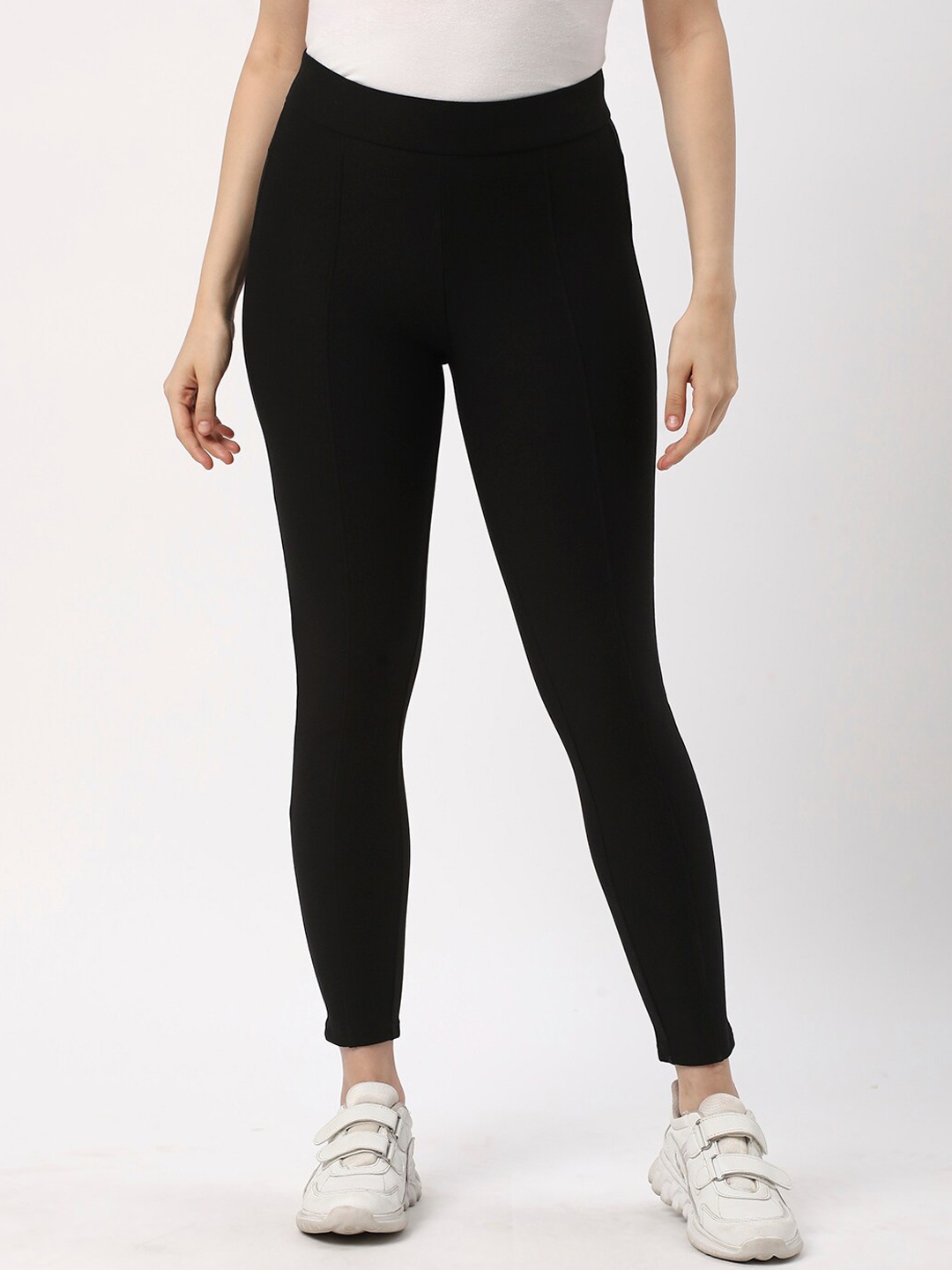 

R&B Women Skinny Fit Trousers, Black