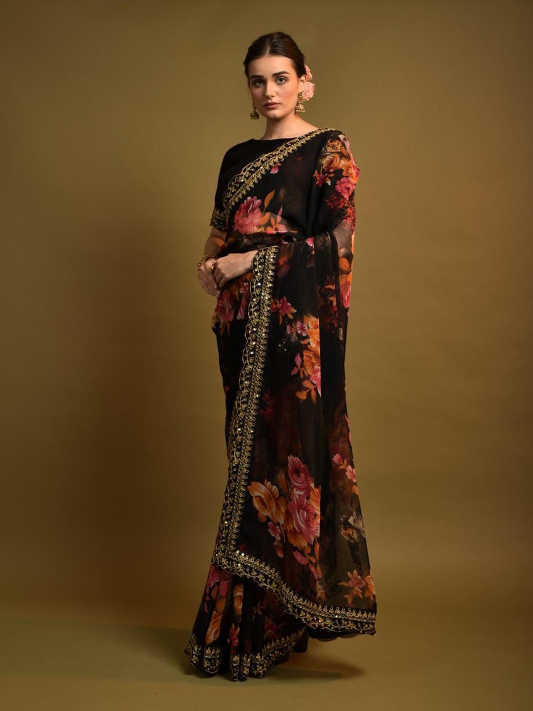 

ZIBLON Ethnic Motifs Printed Sequinned Pure Georgette Saree, Black