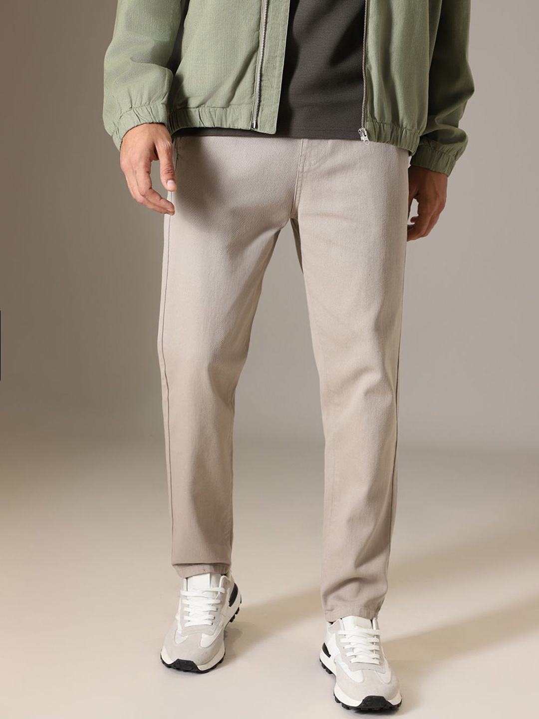 

Banana Club Men Relaxed Trousers, Beige