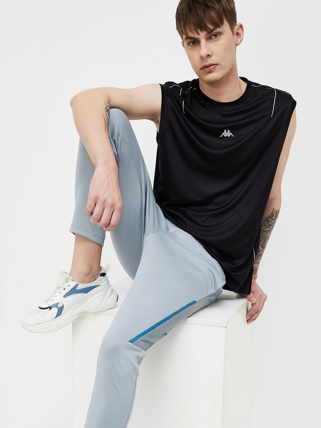 

Kappa Men Round Neck Solid T-shirt, Black