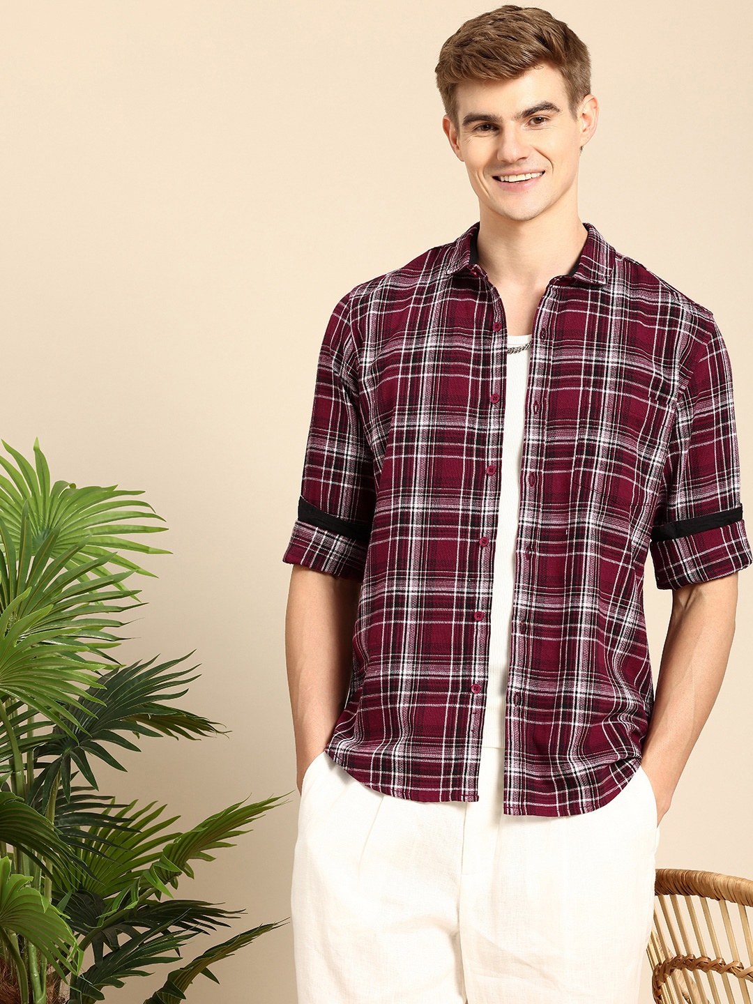 

Mast & Harbour Men Slim Fit Checked Casual Shirt, Maroon