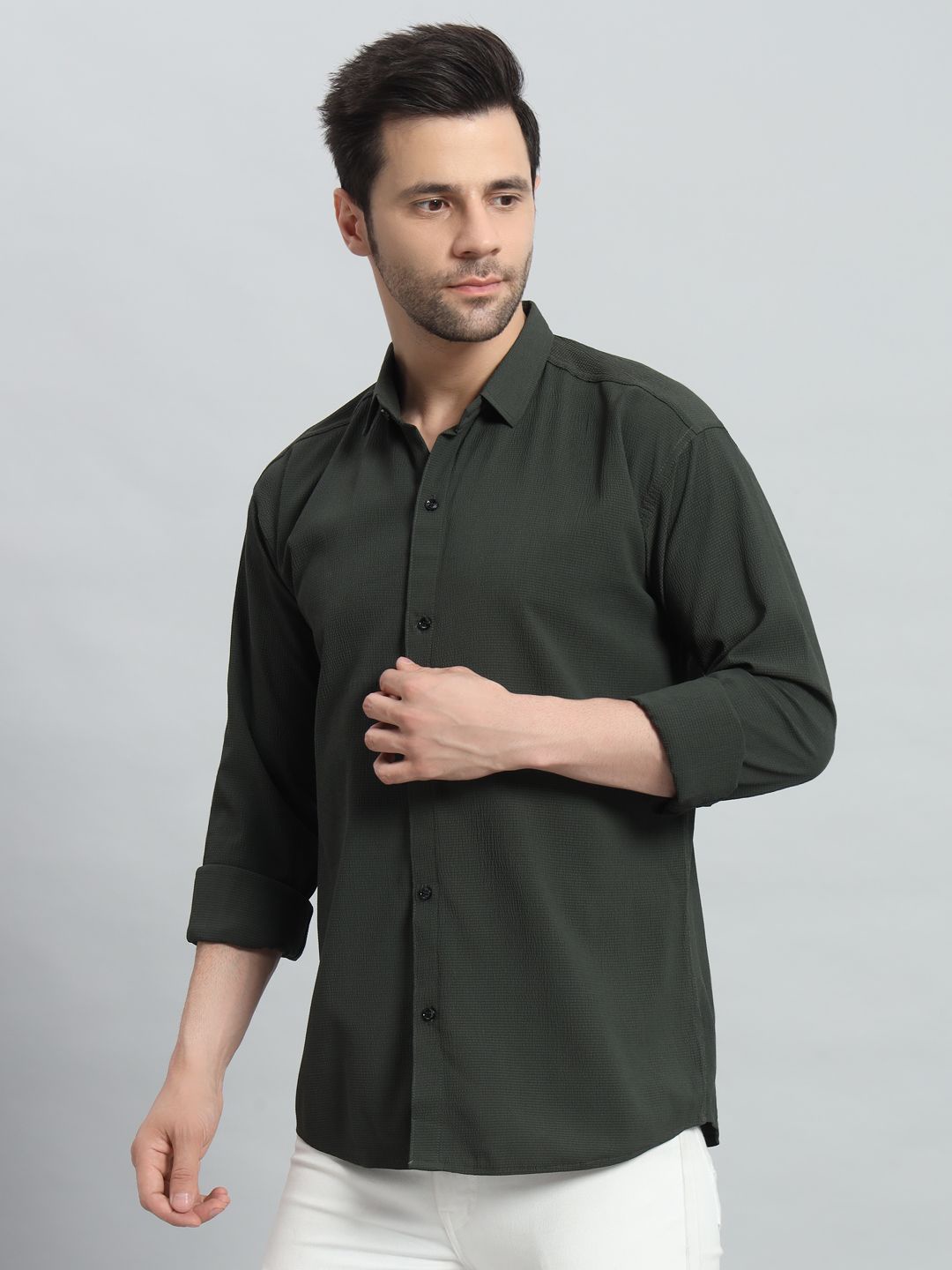 

BAESD Men Classic Solid Spread Collar Slim Fit Casual Shirt, Green
