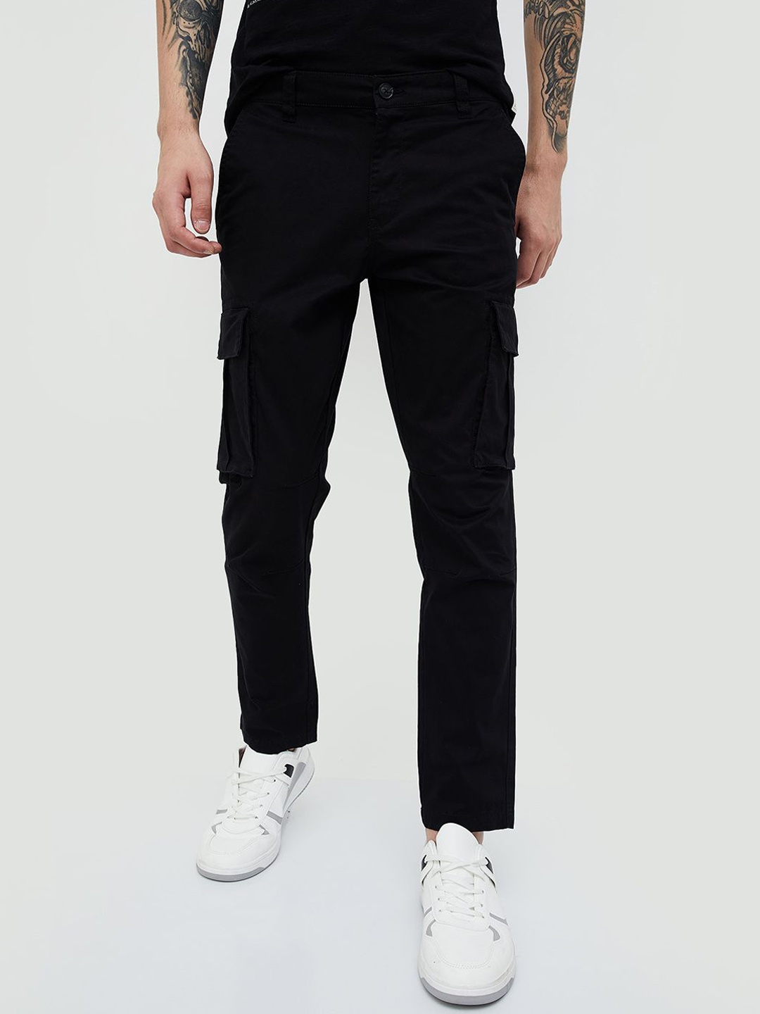 

Forca by Lifestyle Men Trousers, Black
