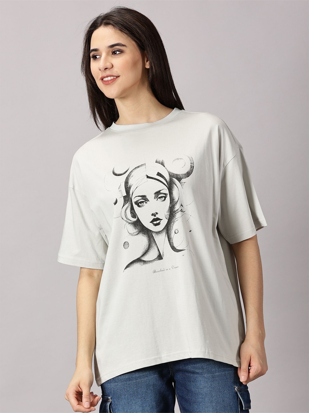 

THE HOLLANDER Women Graphic Printed Cotton Drop-Shoulder Sleeves Oversized T-shirt, Grey