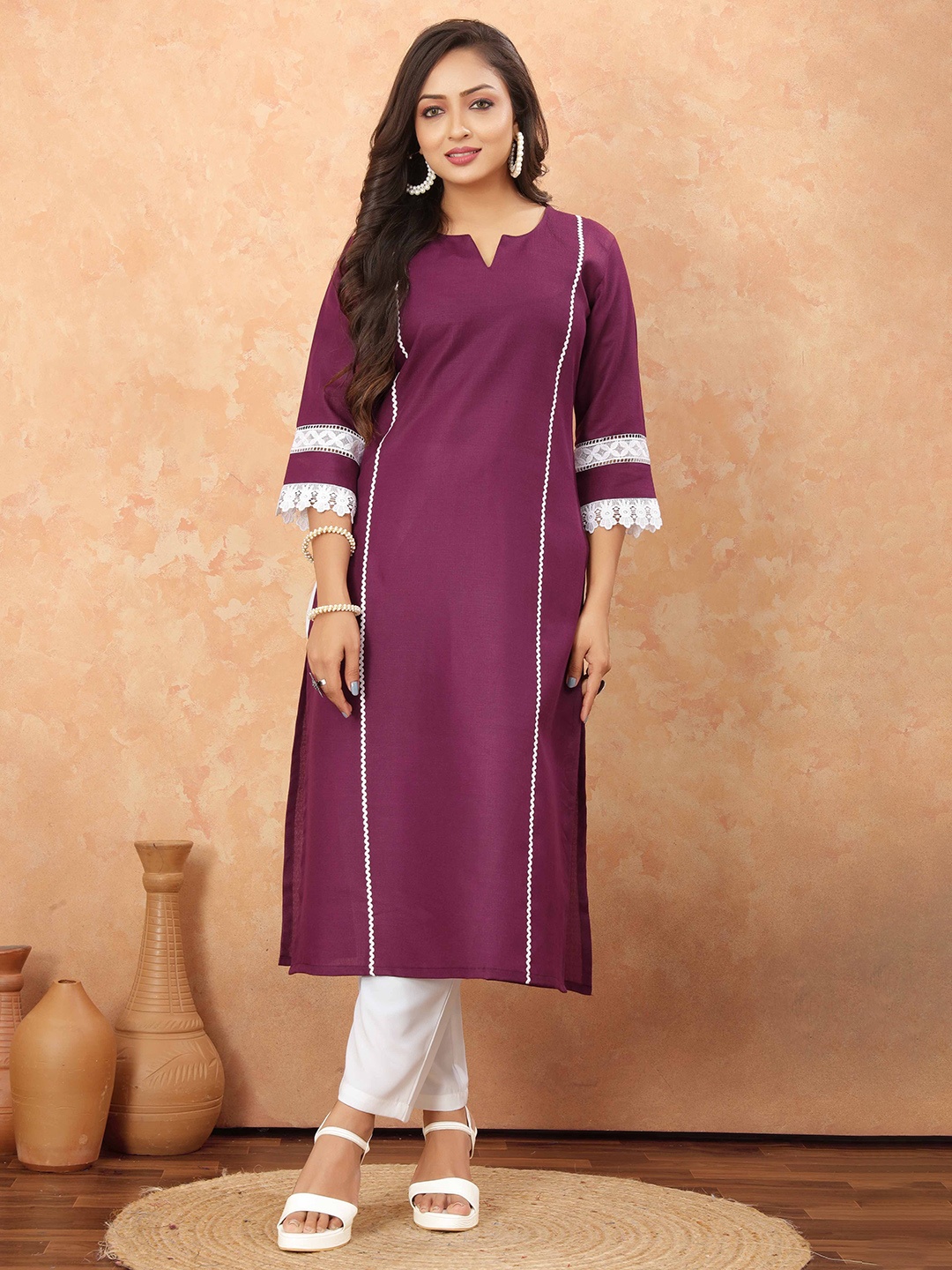 

Odd By Poshaak Notch Neck Gotta Patti Cotton Panelled Straight Kurta, Purple