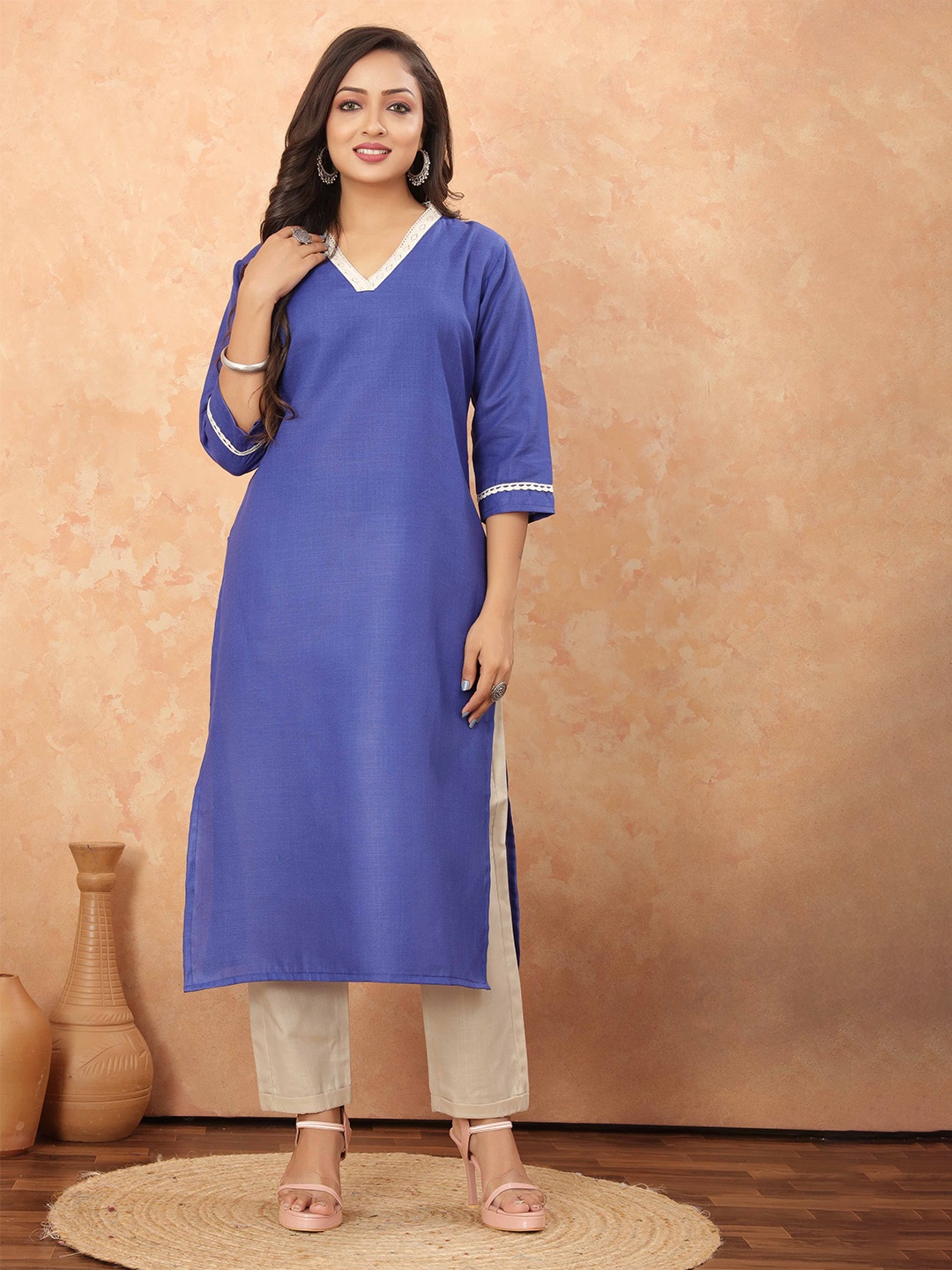 

Odd By Poshaak V-Neck Gotta Patti Pure Cotton Straight Kurta, Navy blue