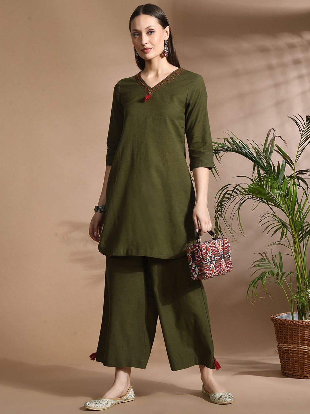 aayusika V-Neck Three Quarter Sleeve Top & Trouser, Green