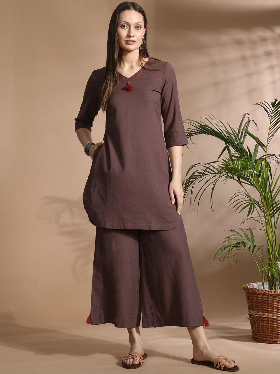 

aayusika Regular Thread Work Pure Cotton Kurta with Palazzos, Brown