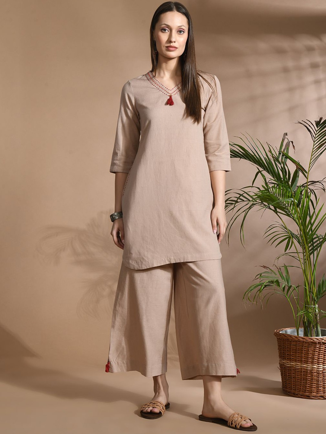 

aayusika V-Neck Three-Quarter Sleeves Pure Cotton Tunic With Palazzos, Khaki
