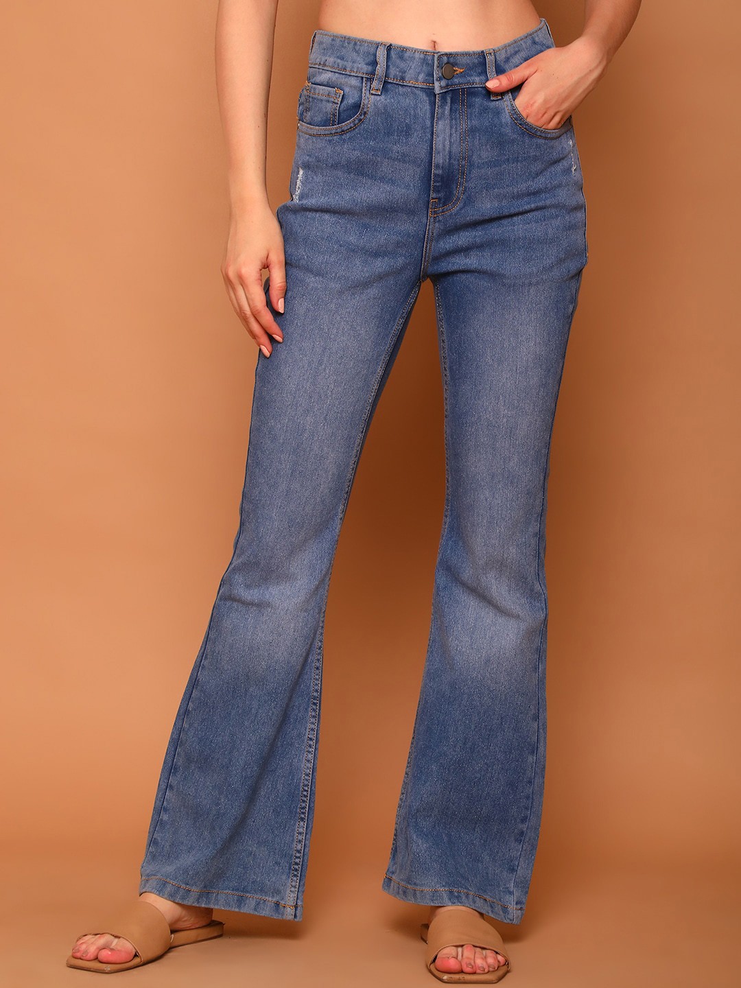 

Mast & Harbour Women Bootcut Heavy Fade Jeans, Blue
