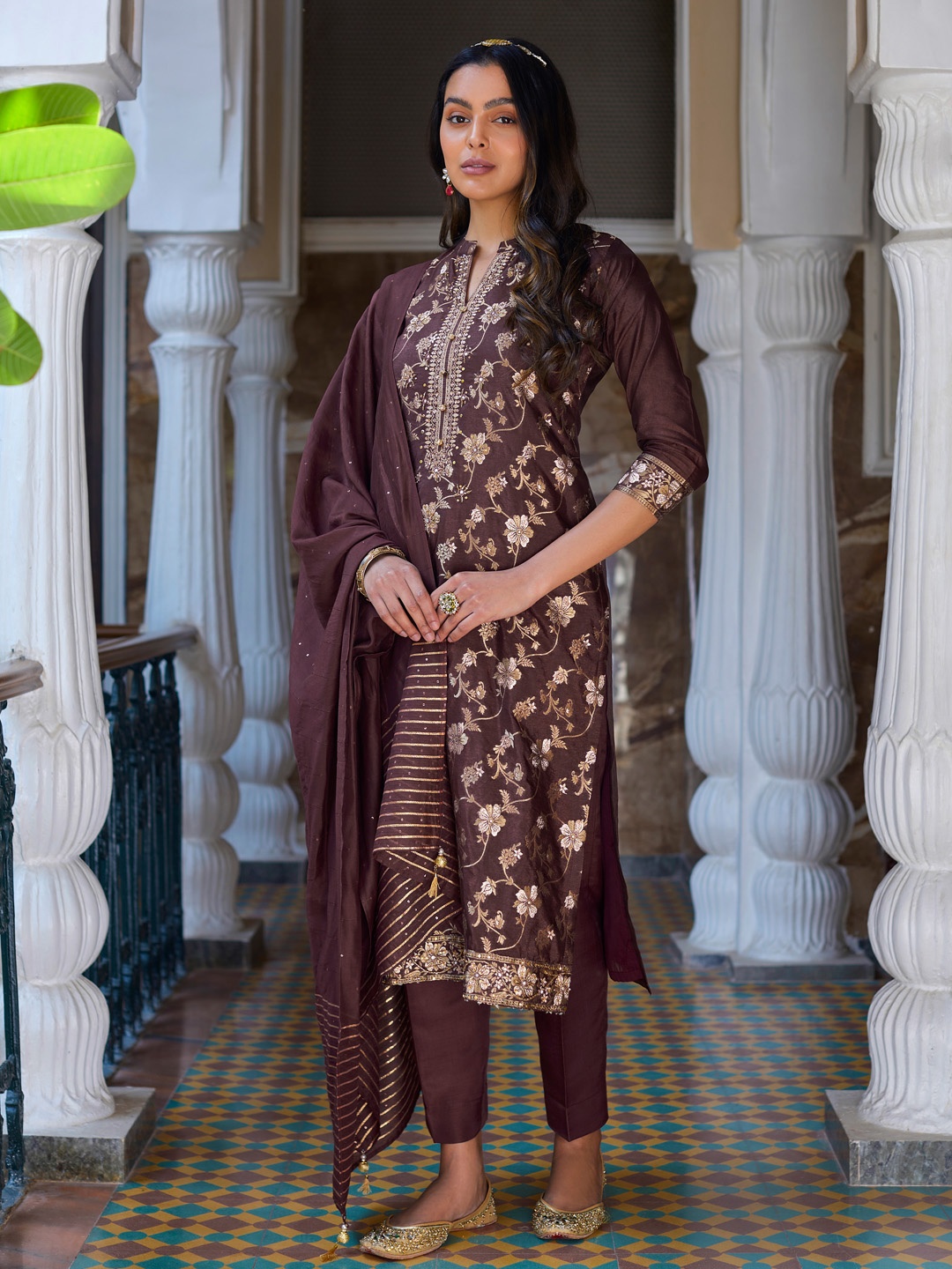 

WOMEN PLUS Women Floral Embroidered Regular Beads and Stones Kurta with Trousers & Dupatta, Maroon