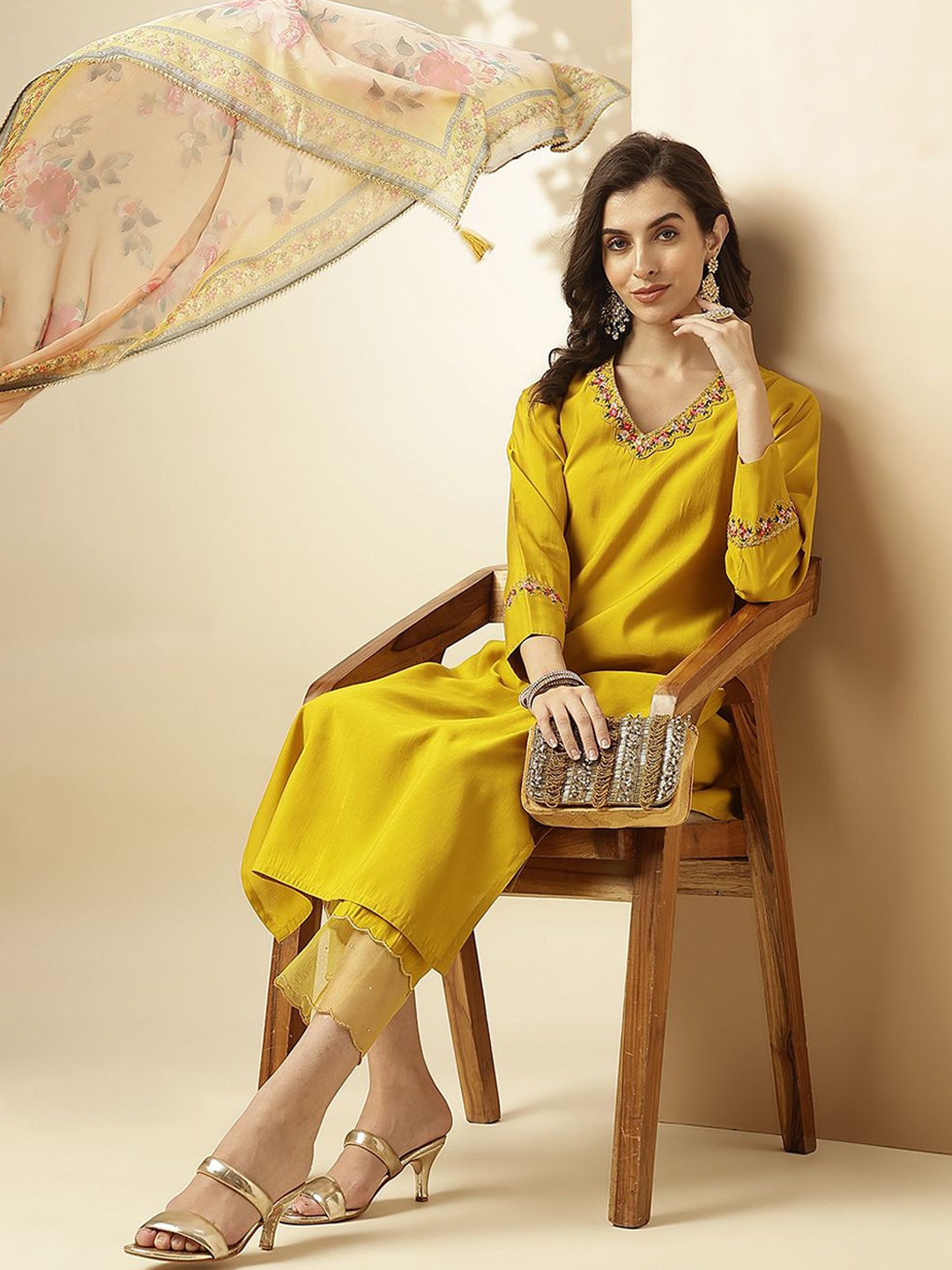 

SANSKAR V Neck Floral Yoke Design Regular Thread Work Straight Kurta Set, Yellow
