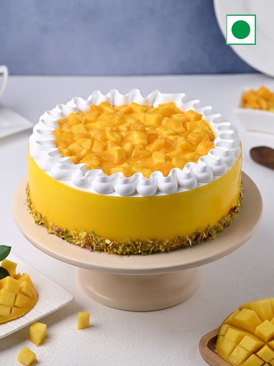 

Floweraura Mango Pistachio Flavor Eggless Round Cake - 500Gm, Orange