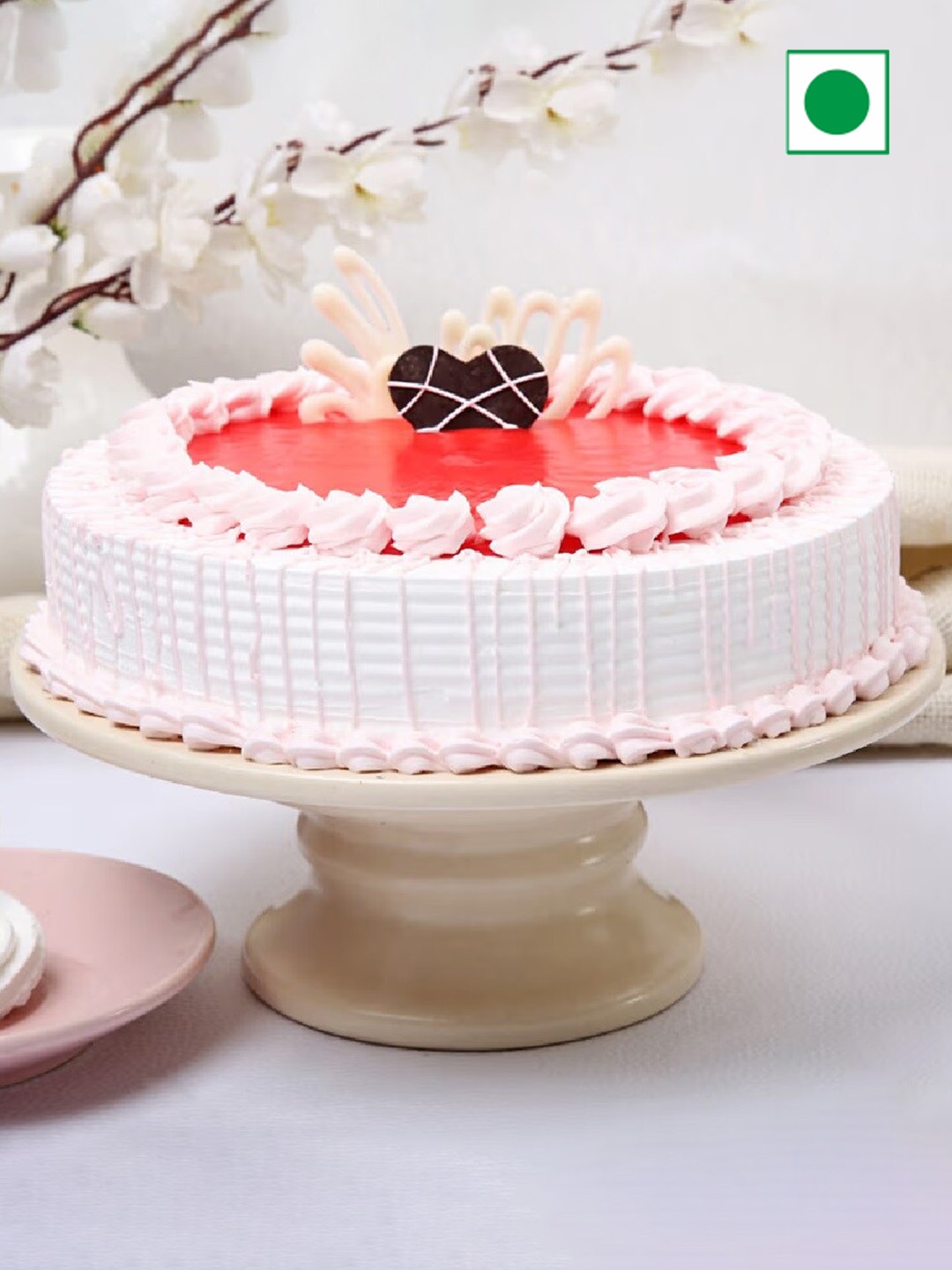 

Floweraura Round Shape Strawberry Flavor Eggless Cake - 500g, Pink