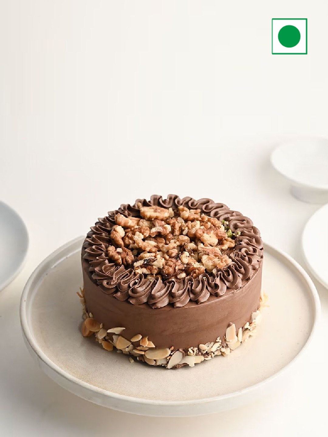 

Floweraura Round Shape Chocolate Flavor Eggless Round Cake- 1kg, Brown
