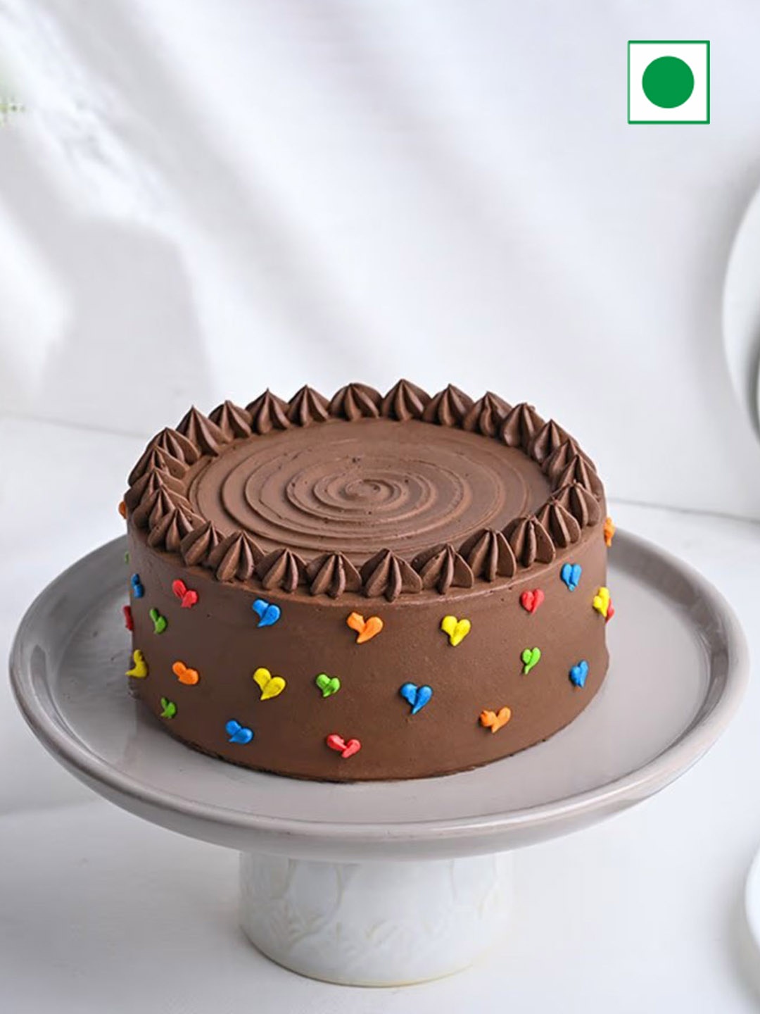 

Floweraura Round Shape Chocolate Flavor Eggless Cake - 500g, Brown