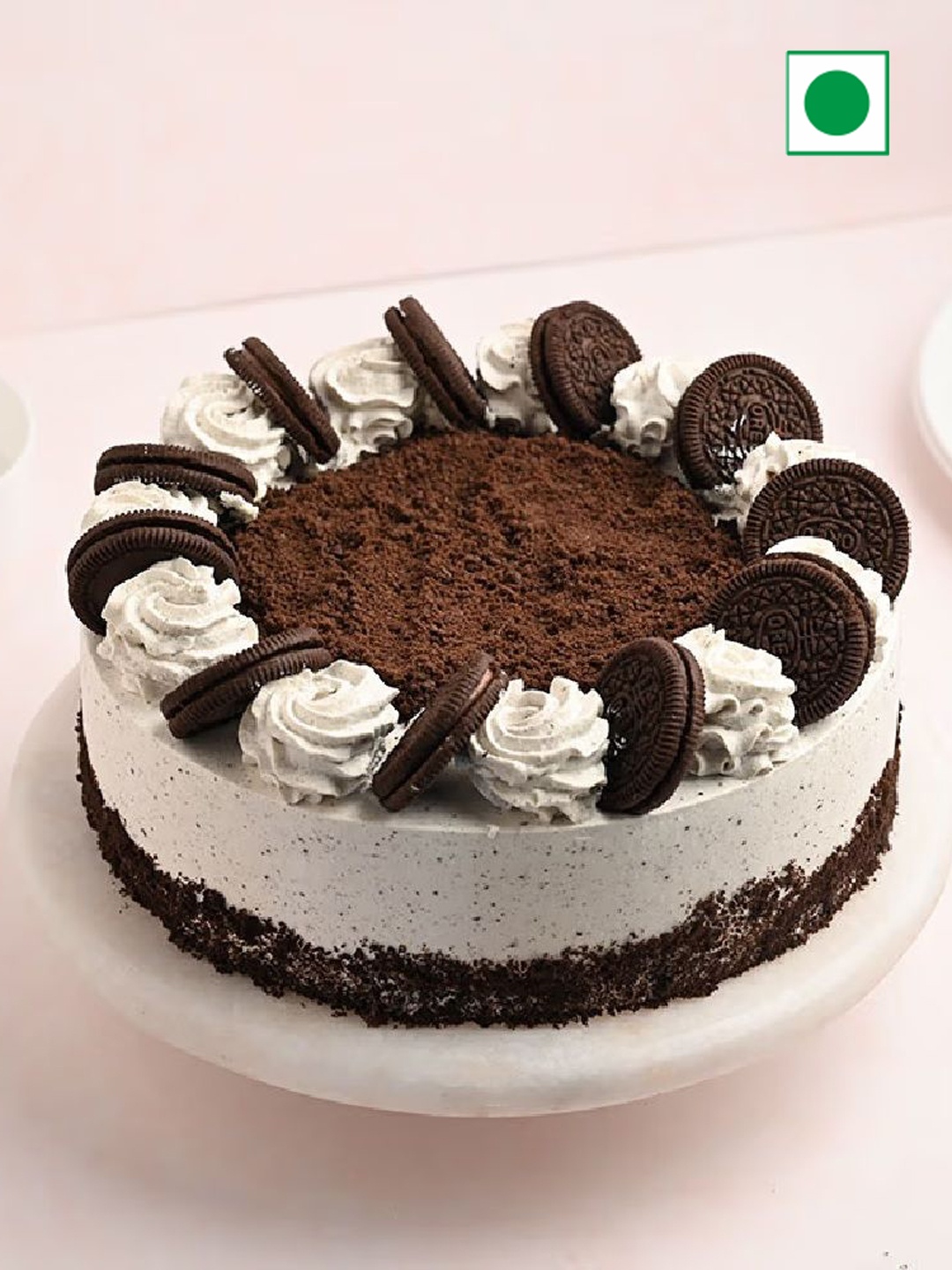 

Floweraura Round Shape Chocolate Oreo Flavor Eggless Cake - 500gm, White