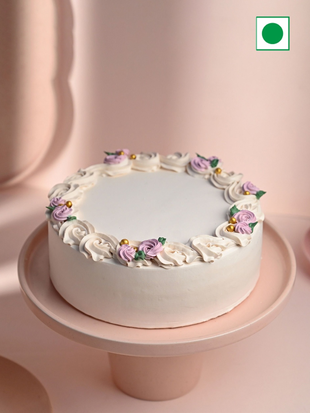 

Floweraura Round Shape Vanilla Flavor Eggless Cake - 500g, White