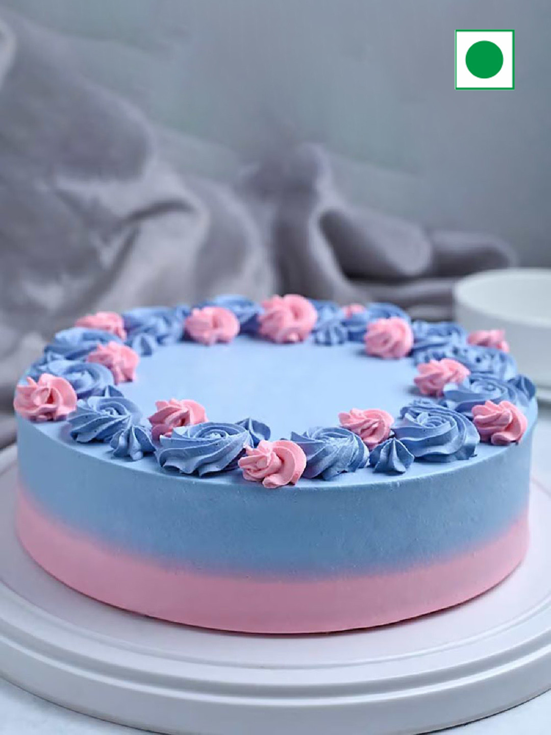 

Floweraura Fresh Swirly Flavor Eggless Round Cake - 1kg, Blue