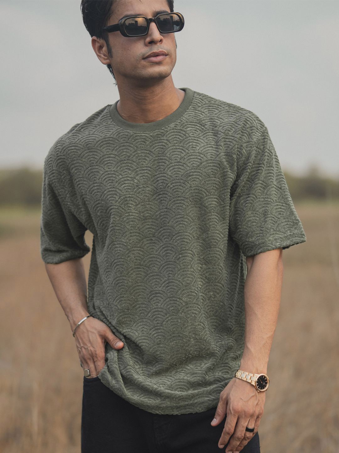 

Powerlook Men Solid Oversized T-shirt, Green