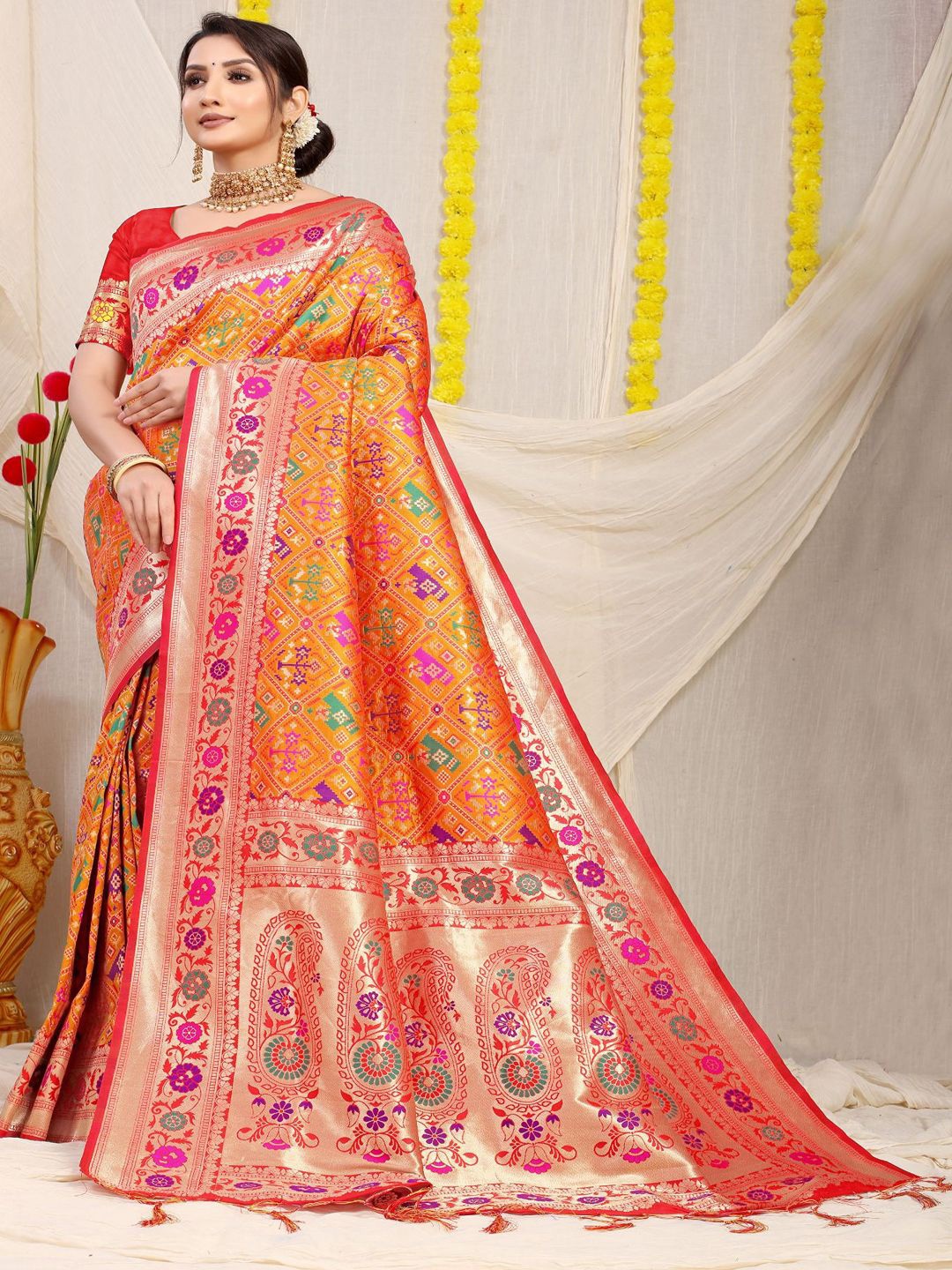 

SGF11 Woven Design Zari Kanjeevaram Saree, Orange