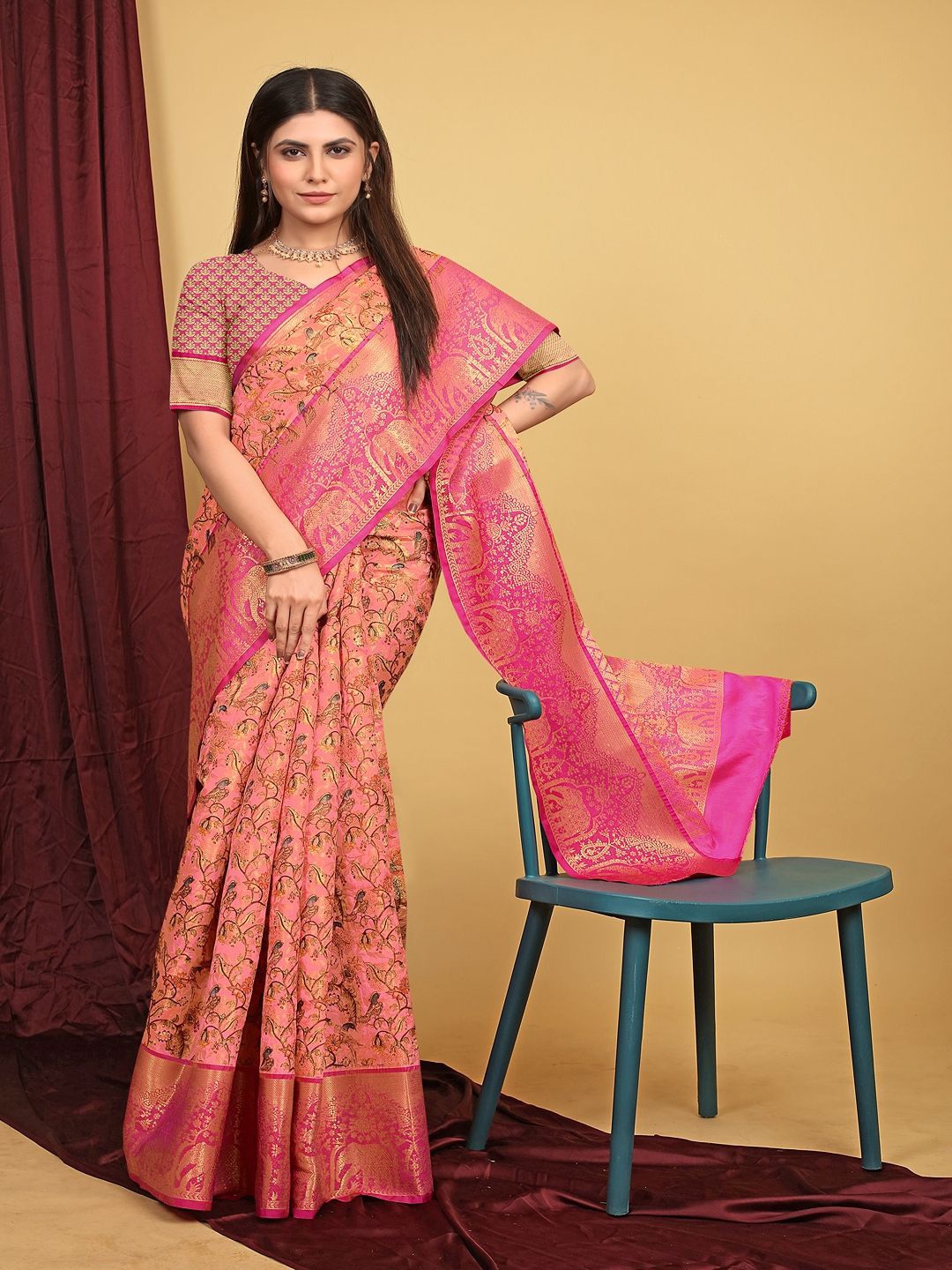 

SGF11 Woven Design Heavy Zari Work Kanjeevaram Silk Saree, Pink