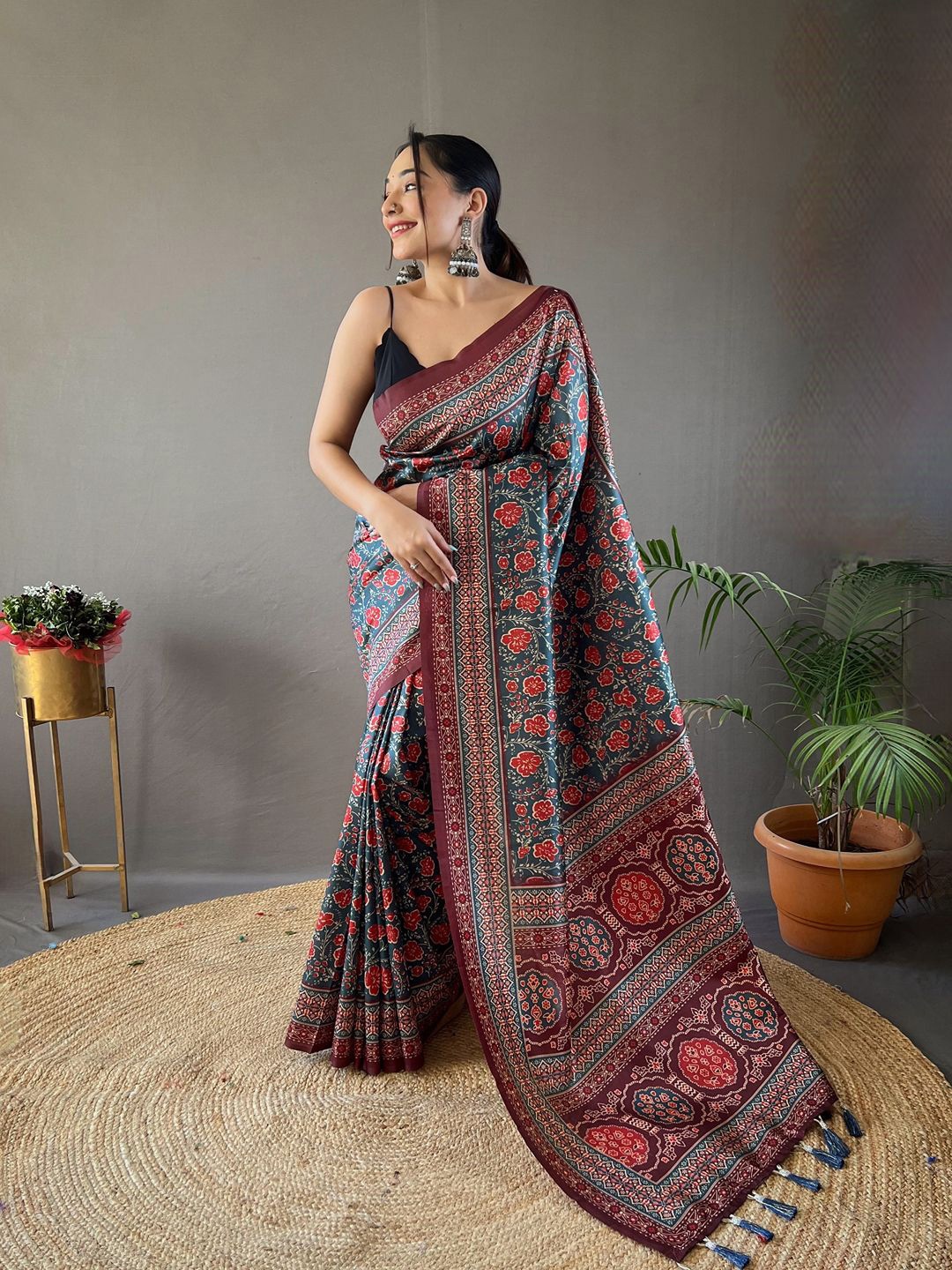 

SGF11 Kalamkari Printed Silk Cotton Chanderi Saree, Blue