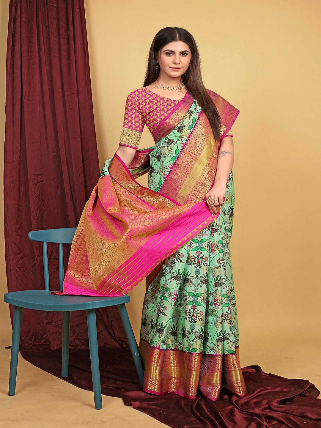 

SGF11 Woven Design Heavy Zari Work Kanjeevaram Silk Saree, Green