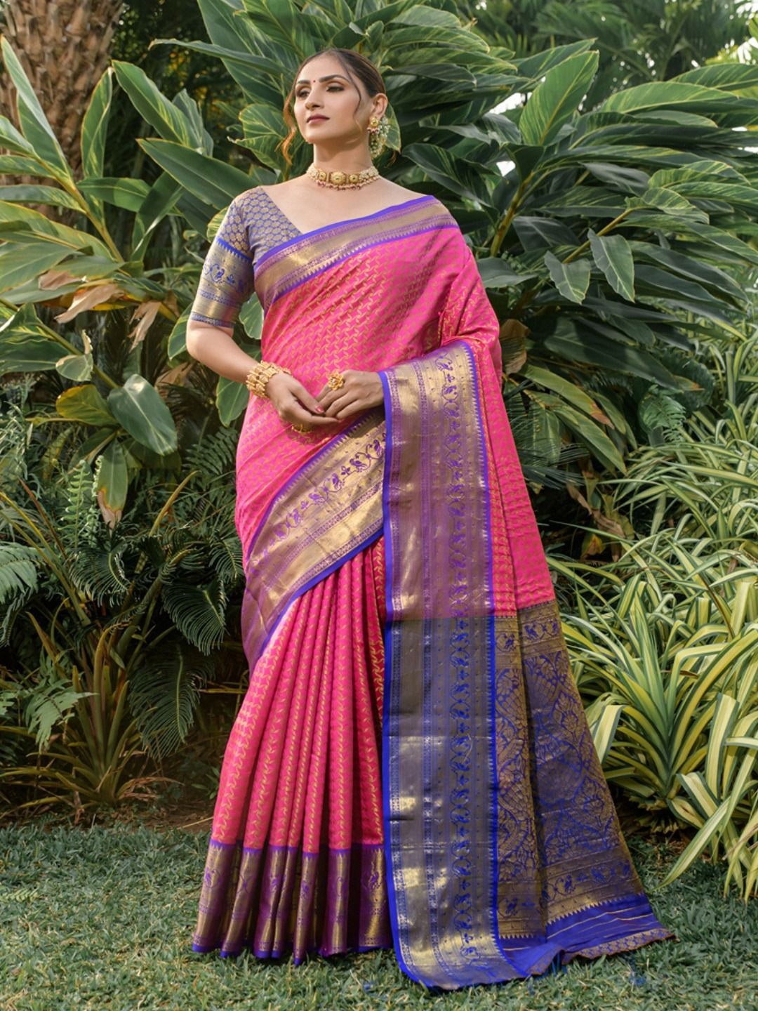 

SGF11 Woven Design Zari Kanjeevaram Saree, Pink